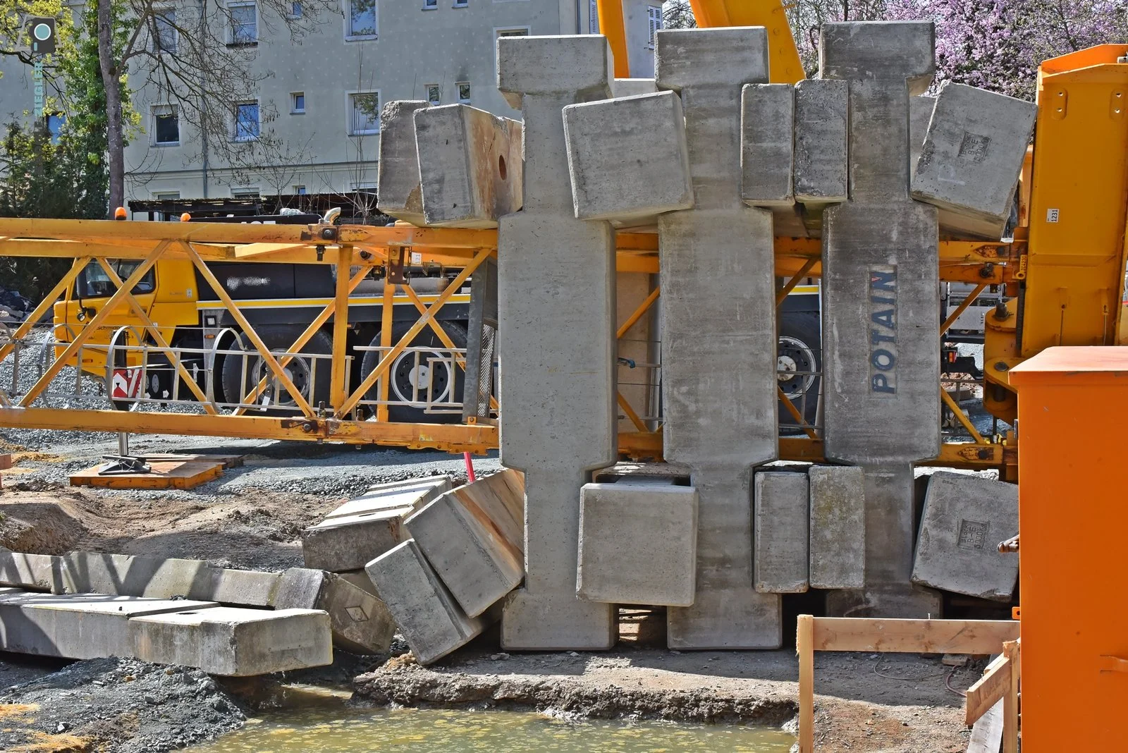 2026-04-09 Kran - Unglück 019-RZL.JPG