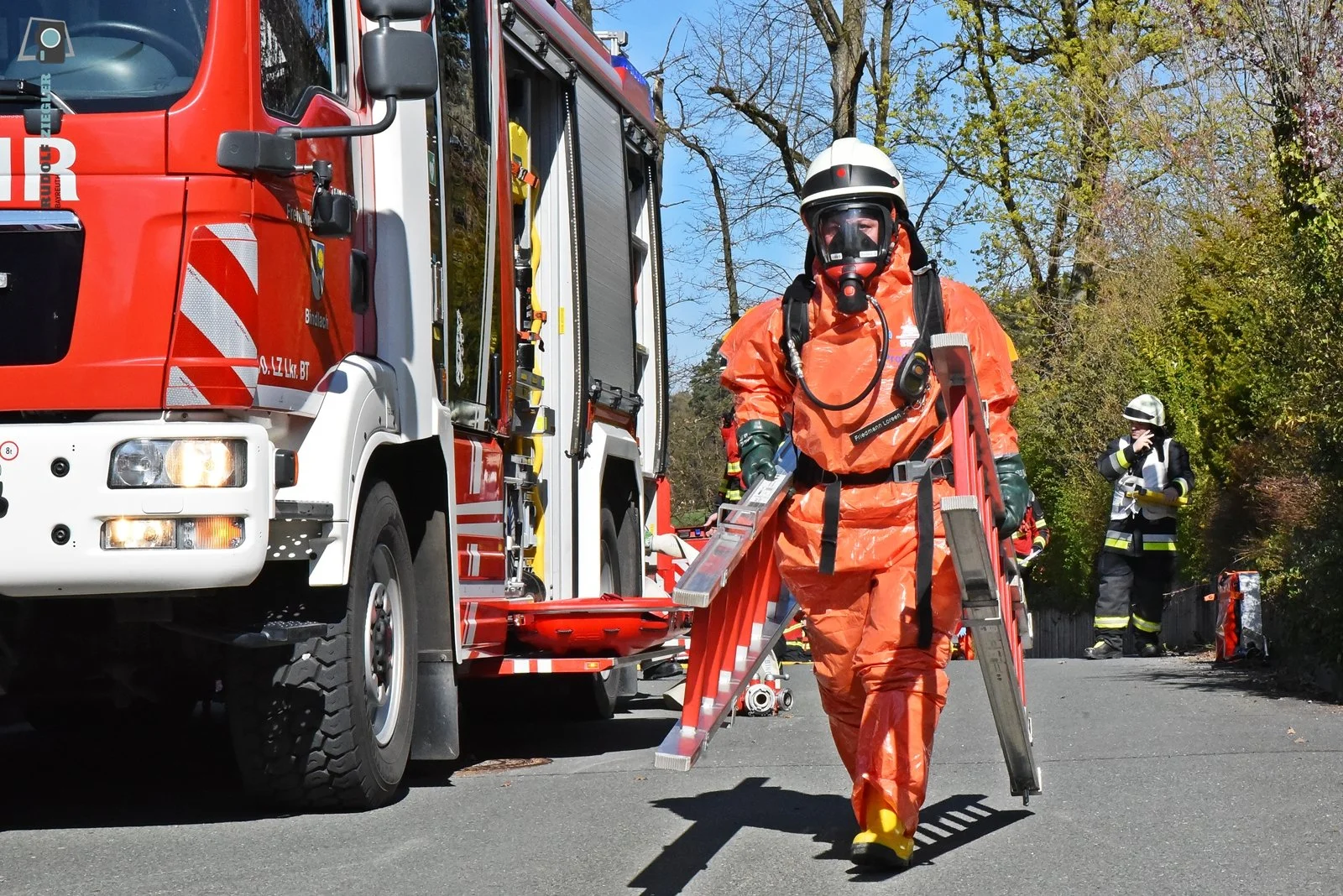2026-04-11 Übung Gefahrguteinsatz 090-RZL.JPG