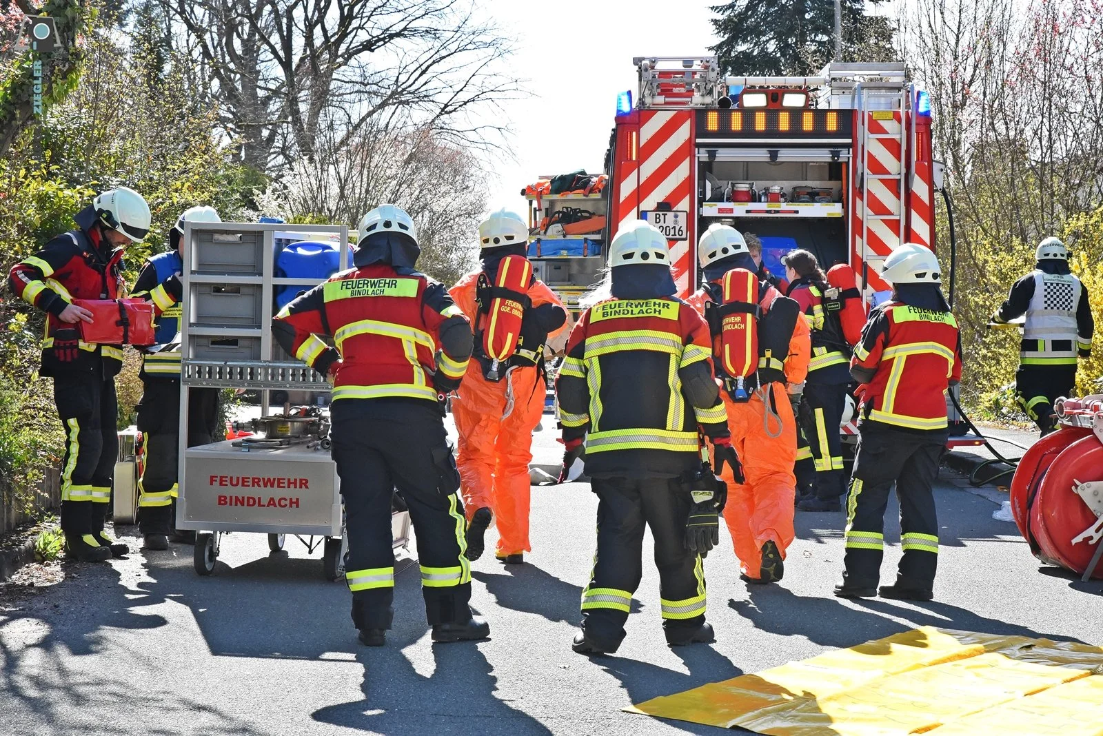 2026-04-11 Übung Gefahrguteinsatz 106-RZL.JPG
