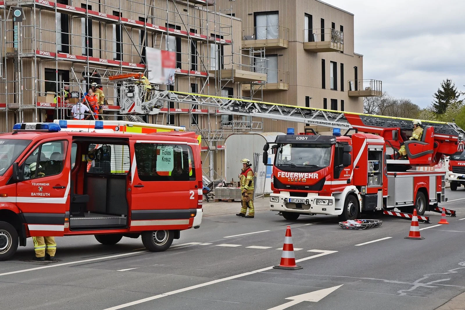 2026-04-20 Rettungseinsatz Bayreuth Saas 027-RZL.JPG