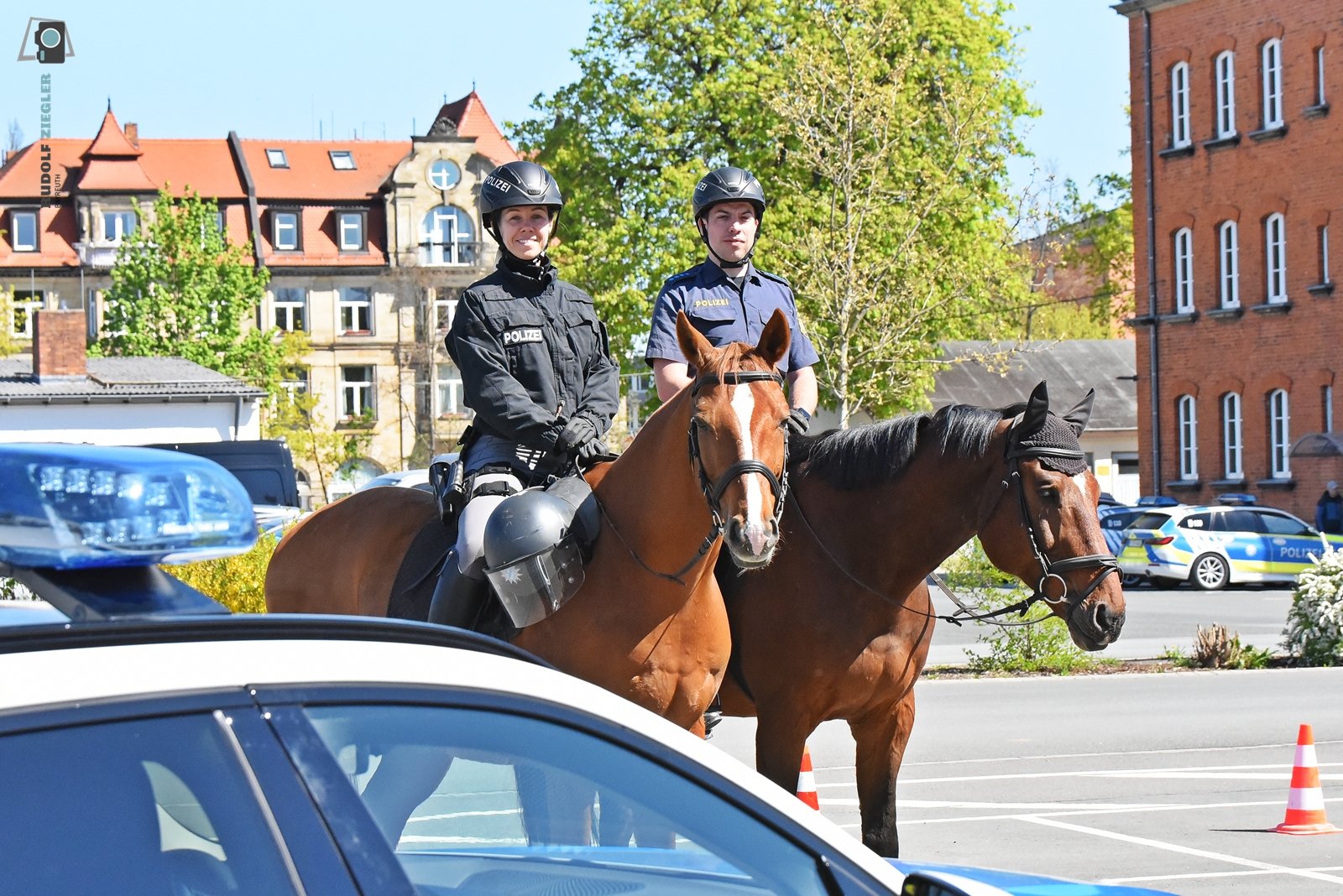 “Behind the Blaulicht”