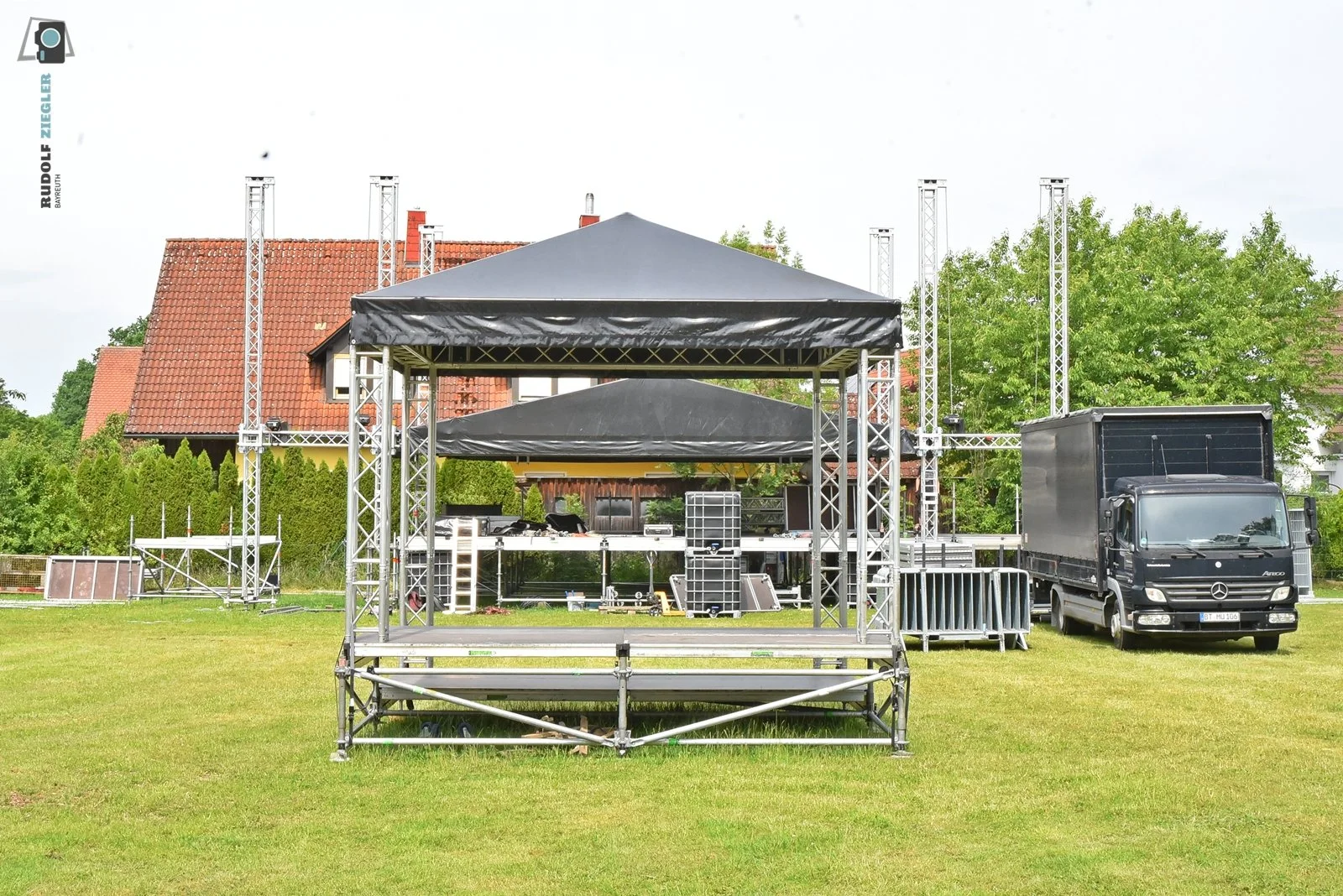 2026-06-02 Bühnenaufbau Giovanni Zarrella 020-RZL.JPG