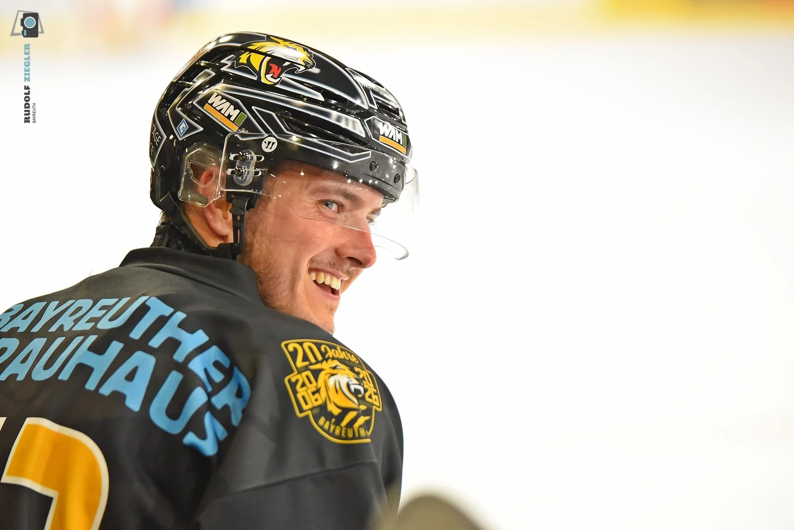 2026-09-11 EHC vs. Schönheider Wölfe 223-RZL.JPG
