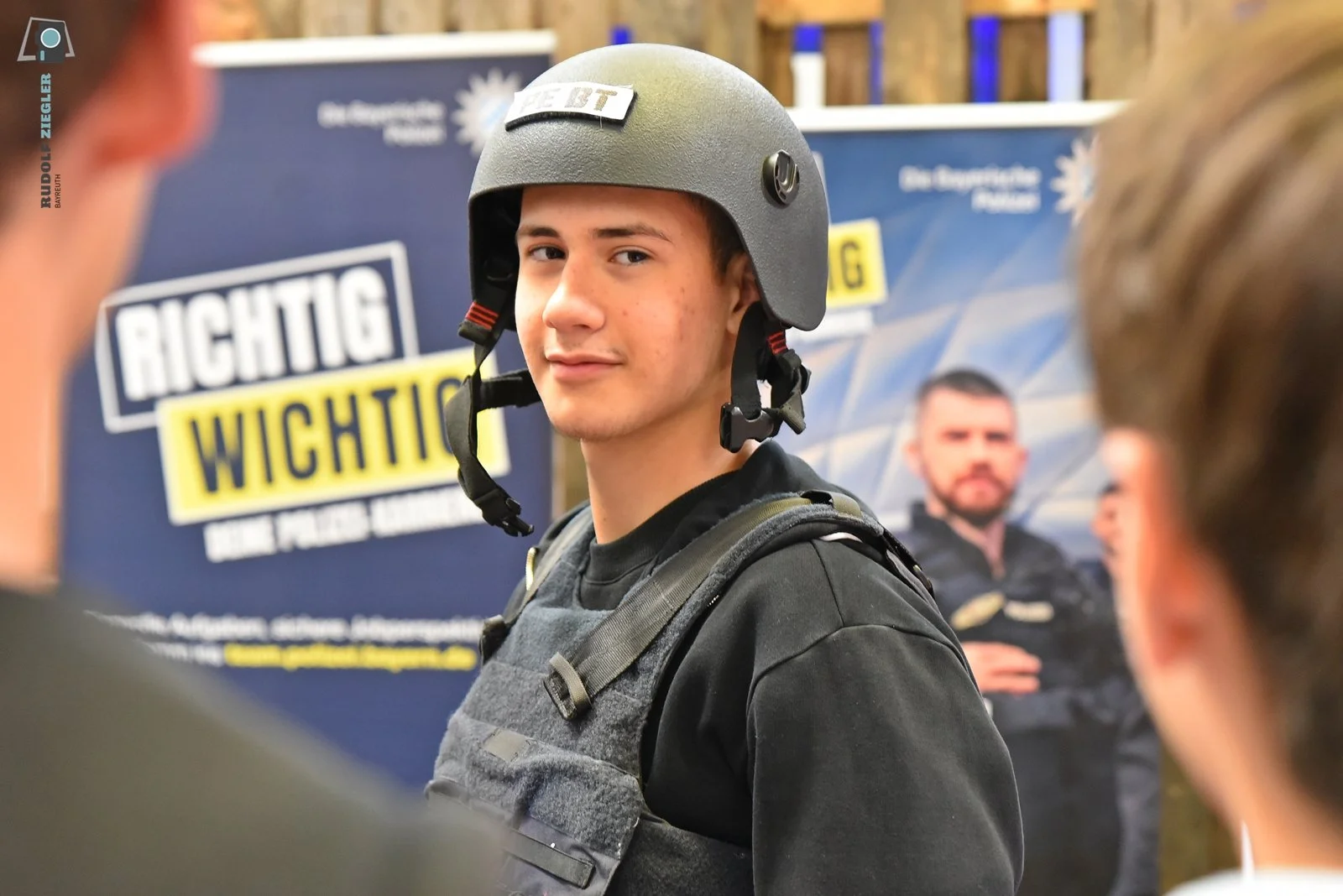 2026-09-19 FUTURE.valley - Samstag 040-RZL.JPG