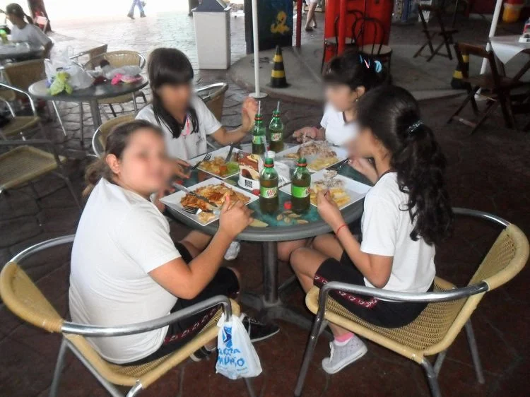 b882ce6c-2d3a-4d64-be9d-fdcdf42b863b.jpg