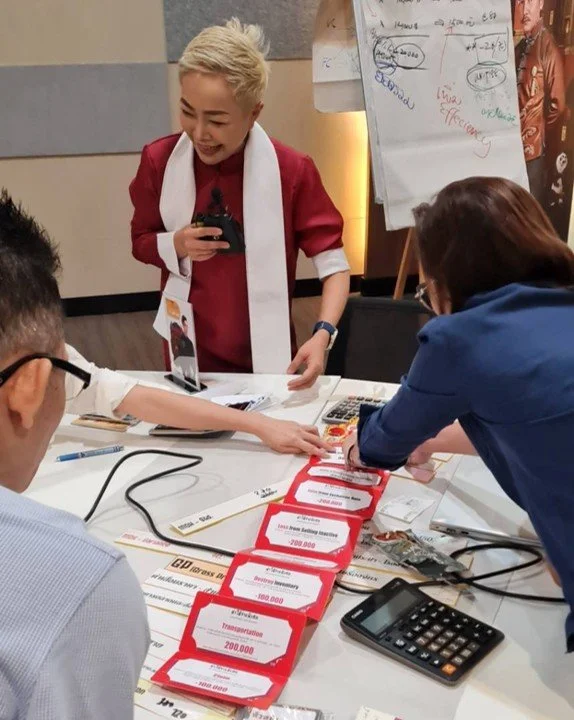 Finance for non-finance course, class vibes-3 | People learn finance through cards with their master trainer