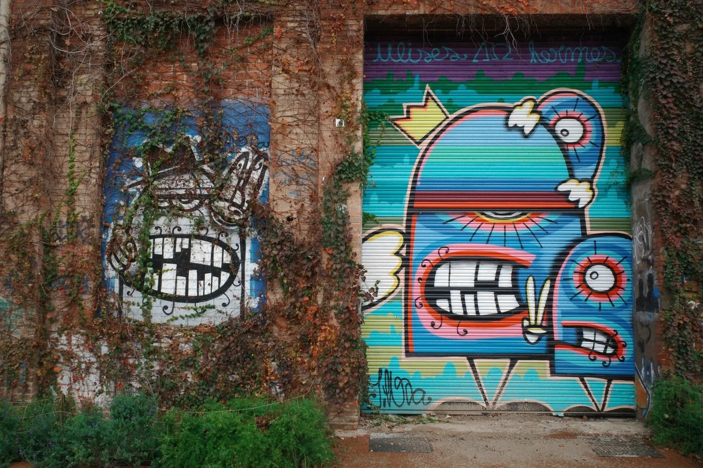 Exploring the graffiti and murals at Can Batll&oacute;, an urban renewal project reclaiming a large industrial brick textile factory in the Sants neighborhood. Full post now up on the &rsquo;stack.

As usual all shot on my Ricoh GR III, straight off 