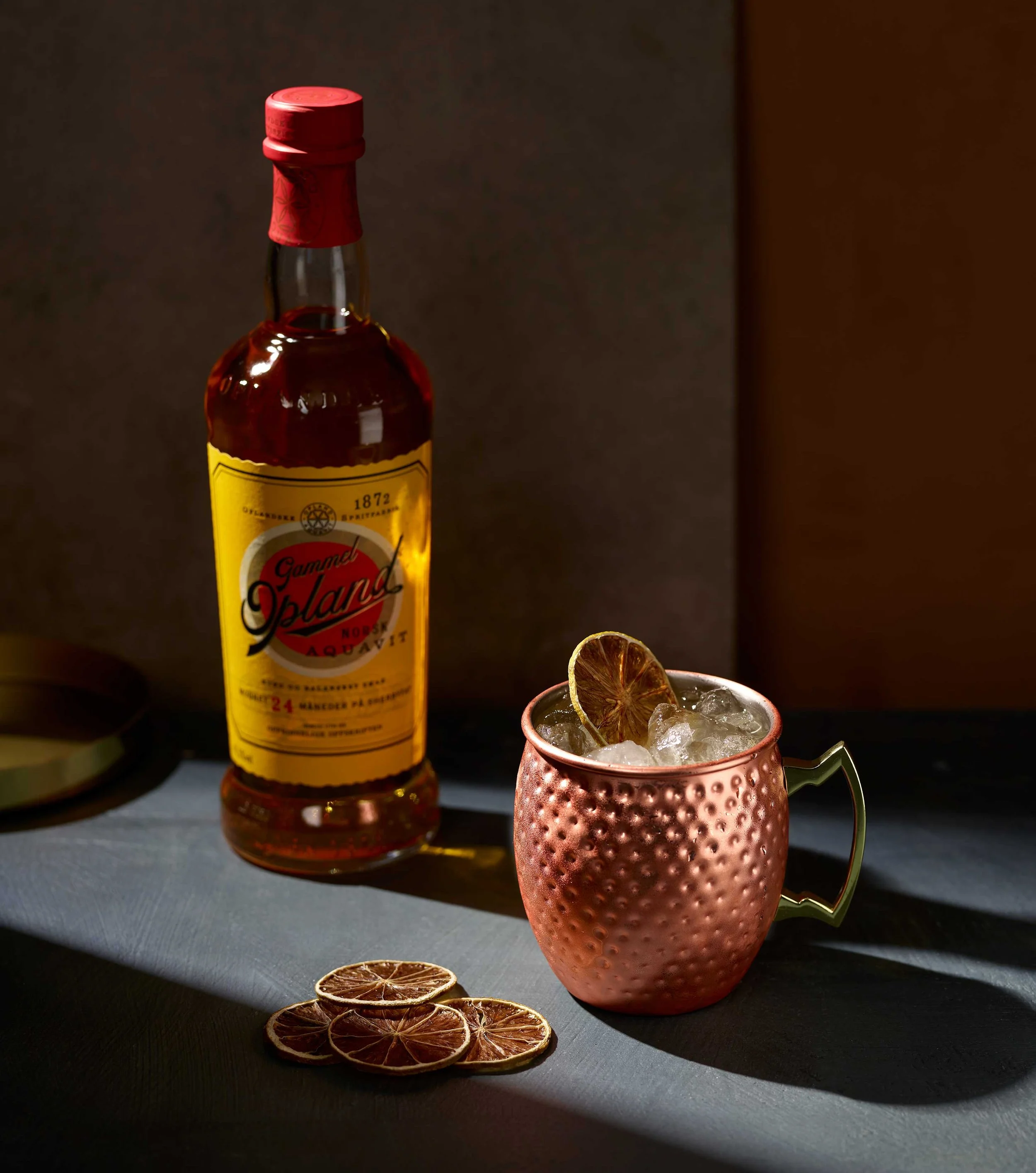 Opland-Mule-m-flaske.jpg