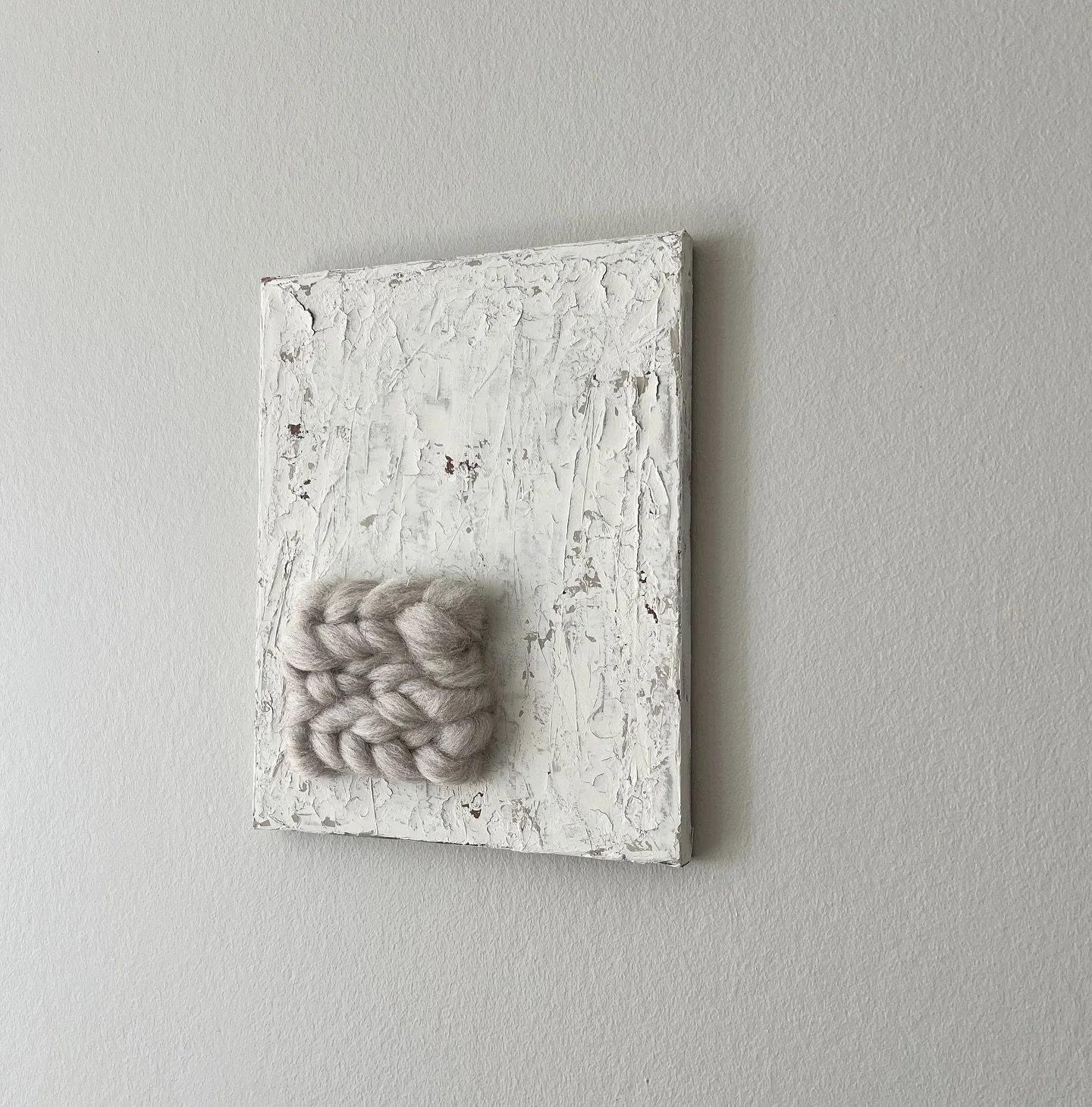 Textures on canvas

#abstract #abstractart #abstractcollage #abstrakt #abstraktkunst #arte #artnow #collage #collageart #contemporaryart #contemporaryabstraction #danishart #danskkunst #kunst #minimalart #minimalism #minimalistabstract #mixedmedia #m