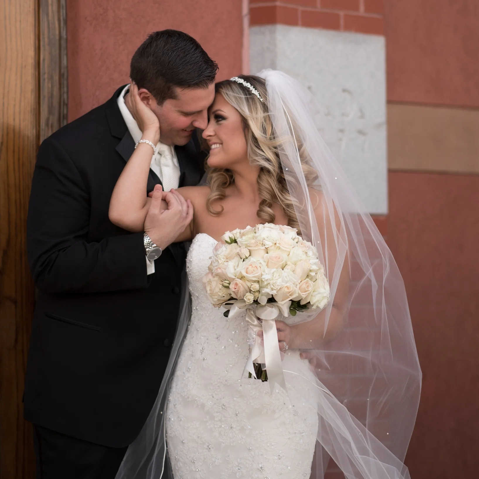 When a beautiful bride sings our praises...