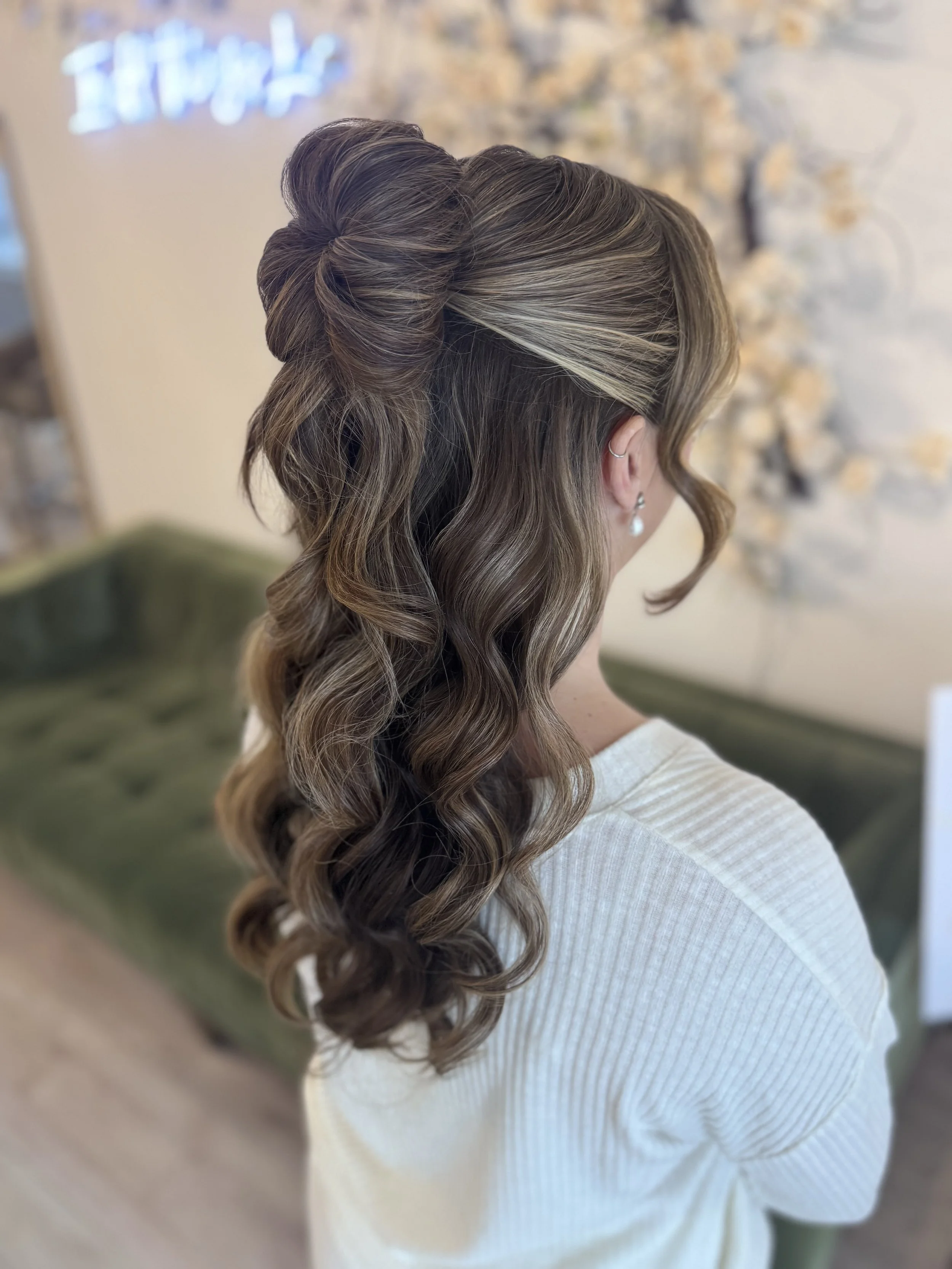 Stylist - Courtney