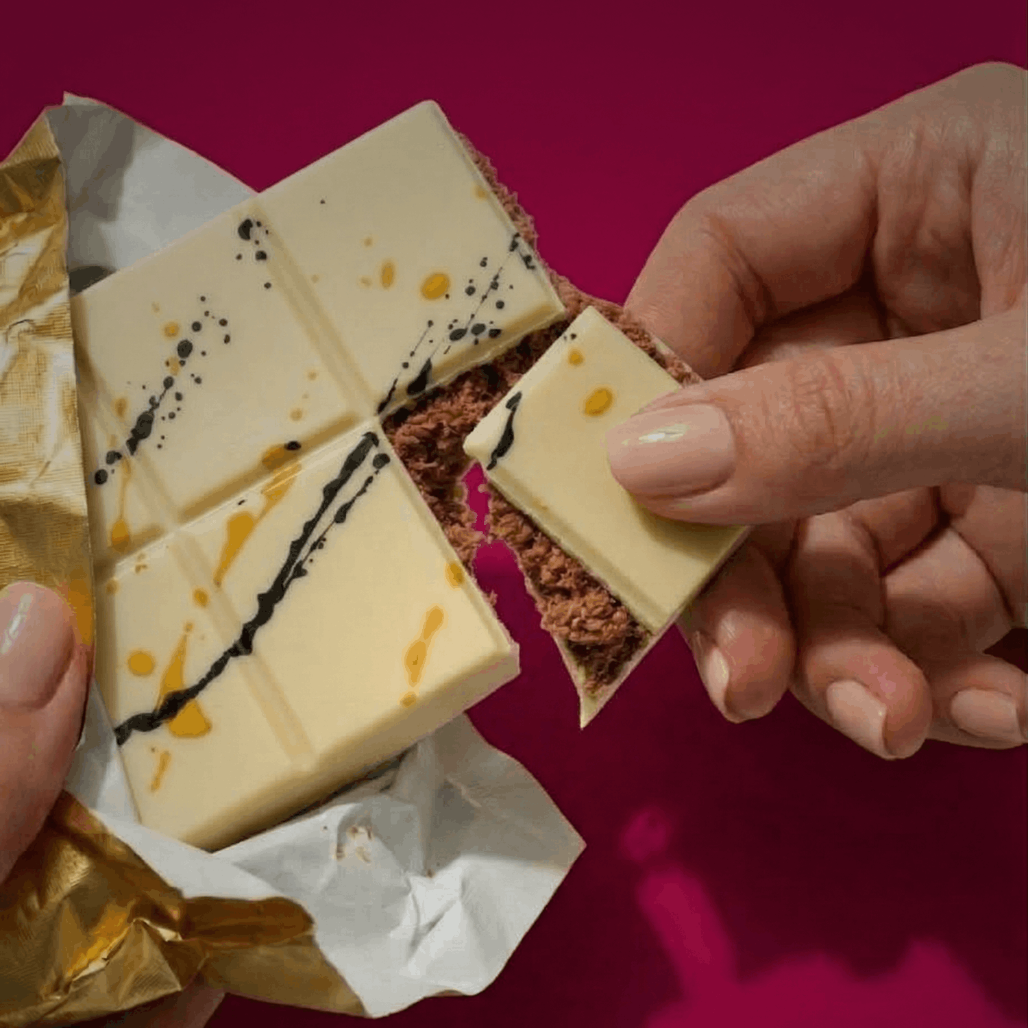 Hazelnuts White - S3.webp