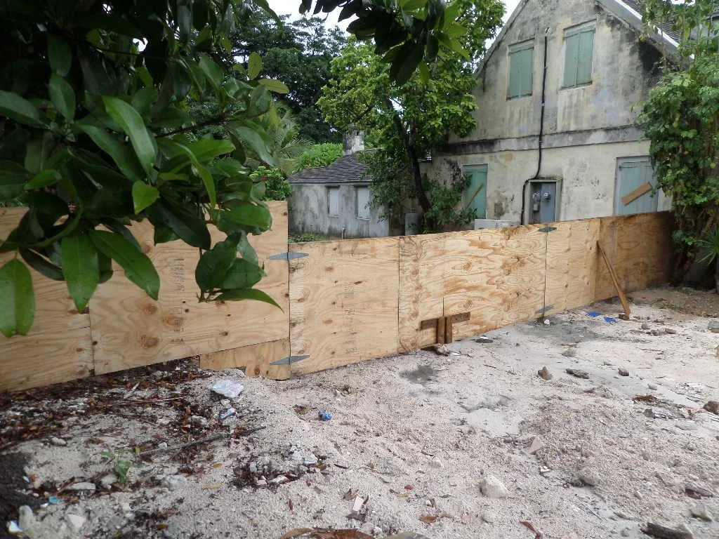 Salt Box Construction Harbour Island