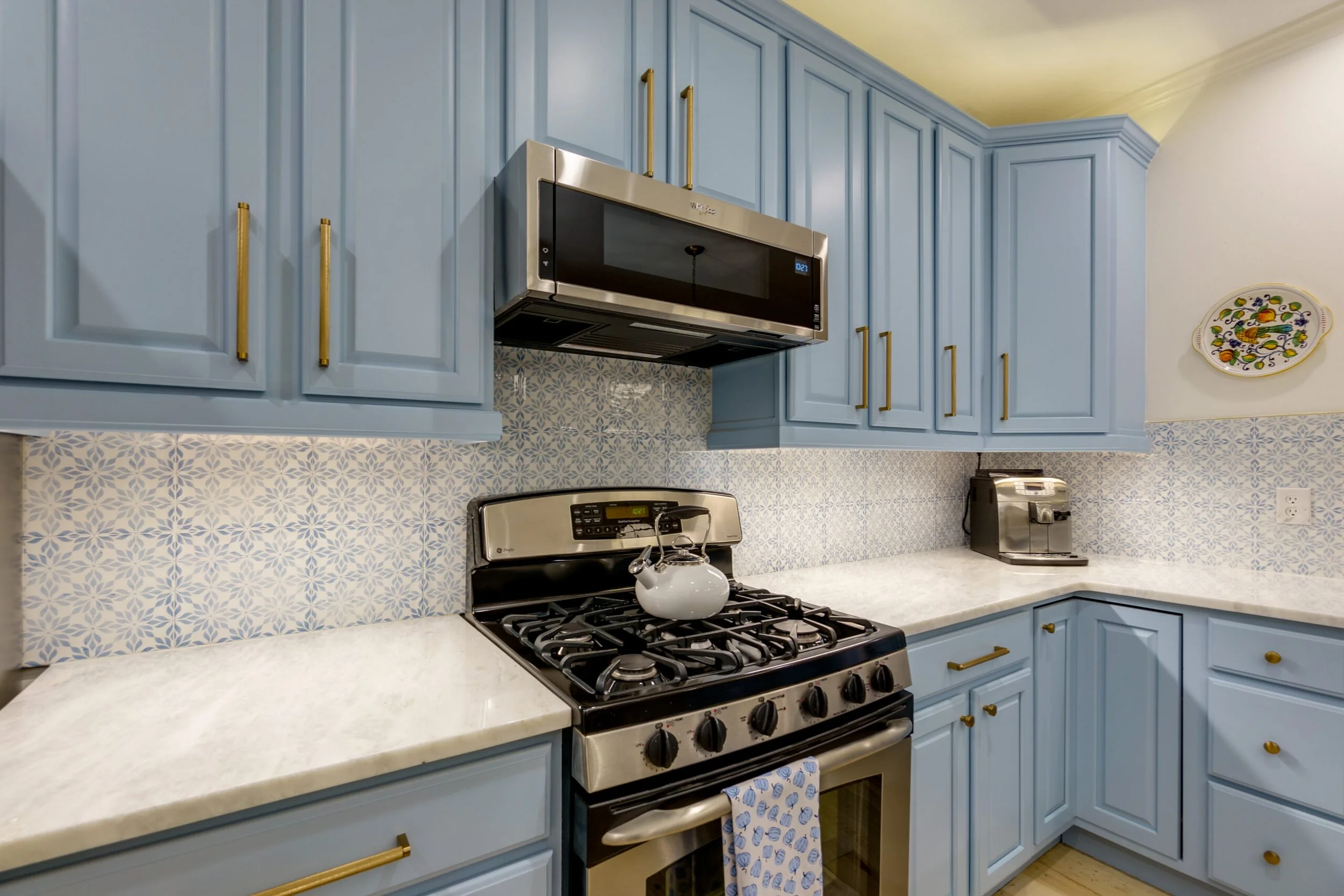Kitchen cabinet refinishing services 30A Santa Rosa Beach