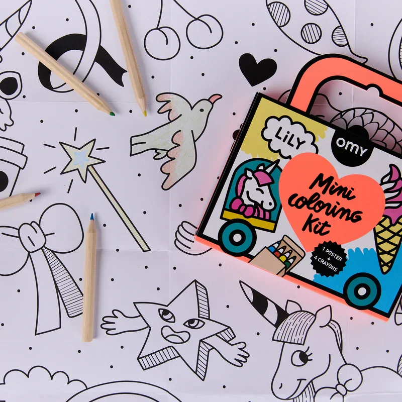MINI_COLORING_KIT_LILY_ZOOM.webp