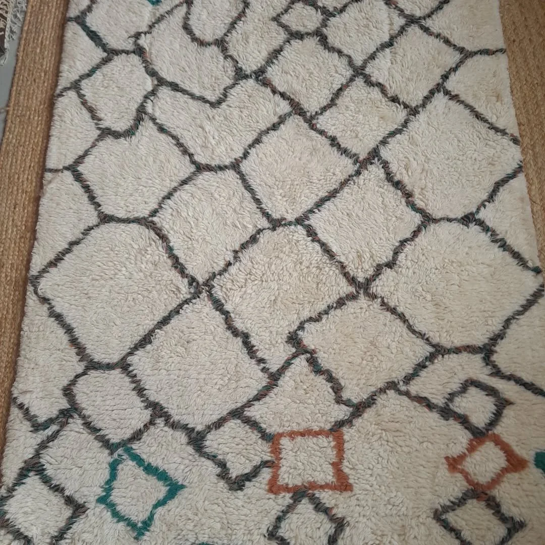 Bore da. Good morning. 👋

As promised, some beautiful #rugs now on sale #sale #s&ecirc;l.

Pop along to grab a bargain, or message me to reserve. 

💫 Berber style, 4x6ft. 100%wool. Was &pound;220, now &pound;160
💫 Kota. Hand block print &amp; embr