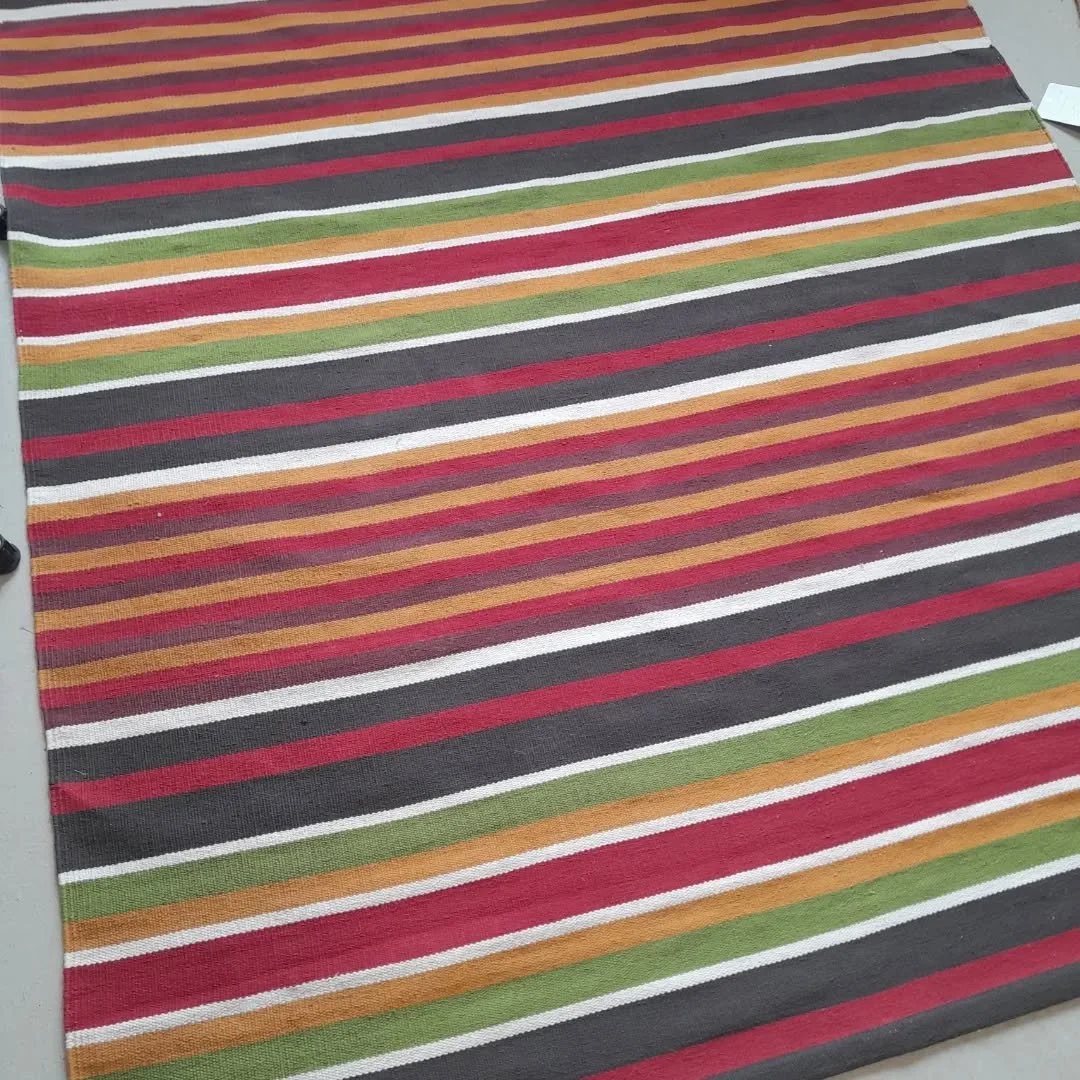 Evening! A few more of the #rugs on #sale #s&ecirc;l! ☺️
💫 Large multi-stripe, cotton. 5x7ft Was &pound;100, now &pound;70. BARGAIN! 🥳
💫 Sage tones border, wool with cotton backing. Was &pound;82, now &pound;55
💫 Subtle fine stripes, wool with co