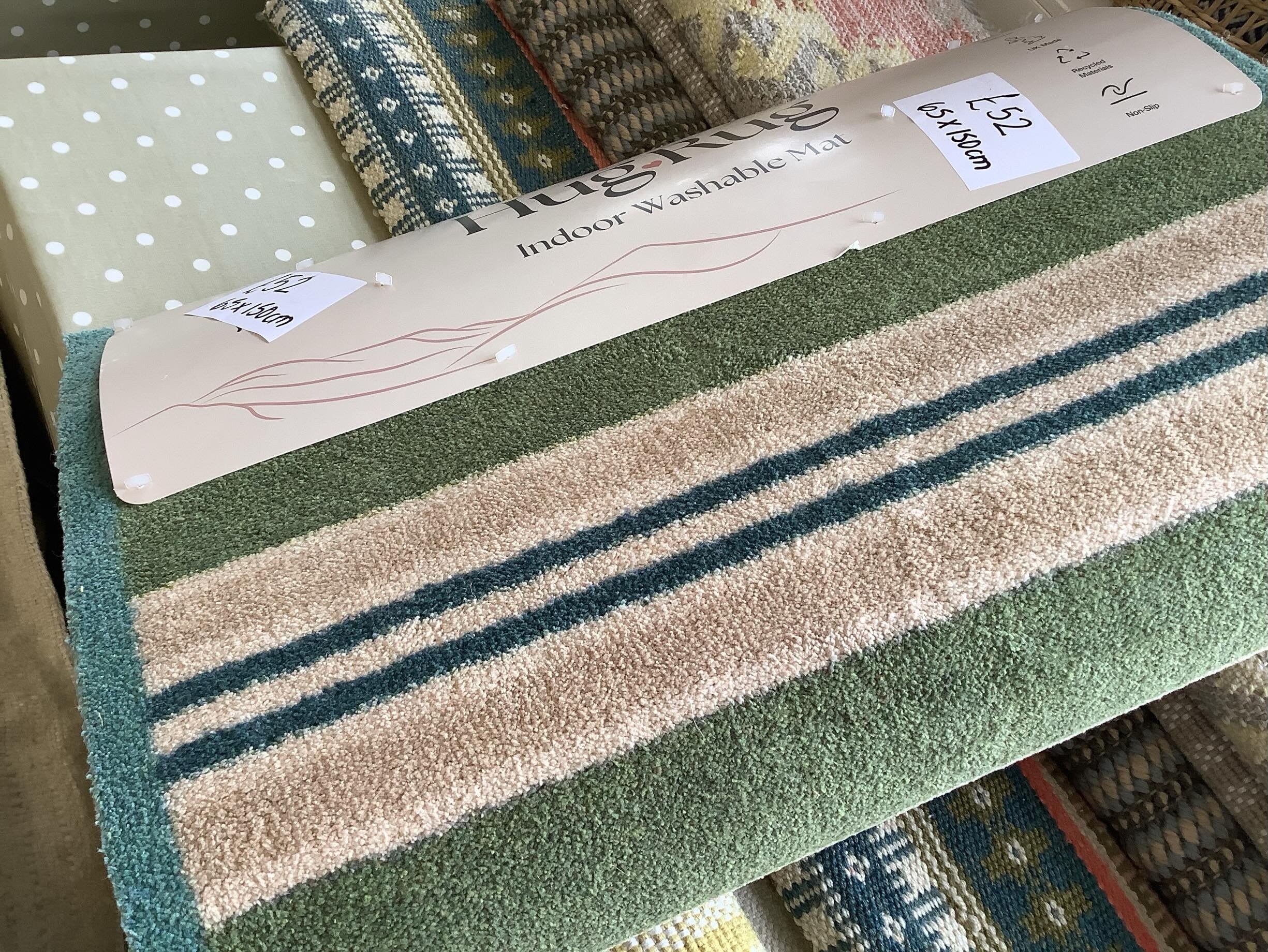 Bore da. Good morning to you! ☺️

&lsquo;Do you have any washable 🫧 rugs, Chantel?&rsquo;

&lsquo;Yes, yes I do!&rsquo; 🫧 😃

ALL of the Weaver Greens, ALL Ian Snows, and ALL yoga and meditation 🧘&zwj;♀️ mats are washable. Some of my other brands 