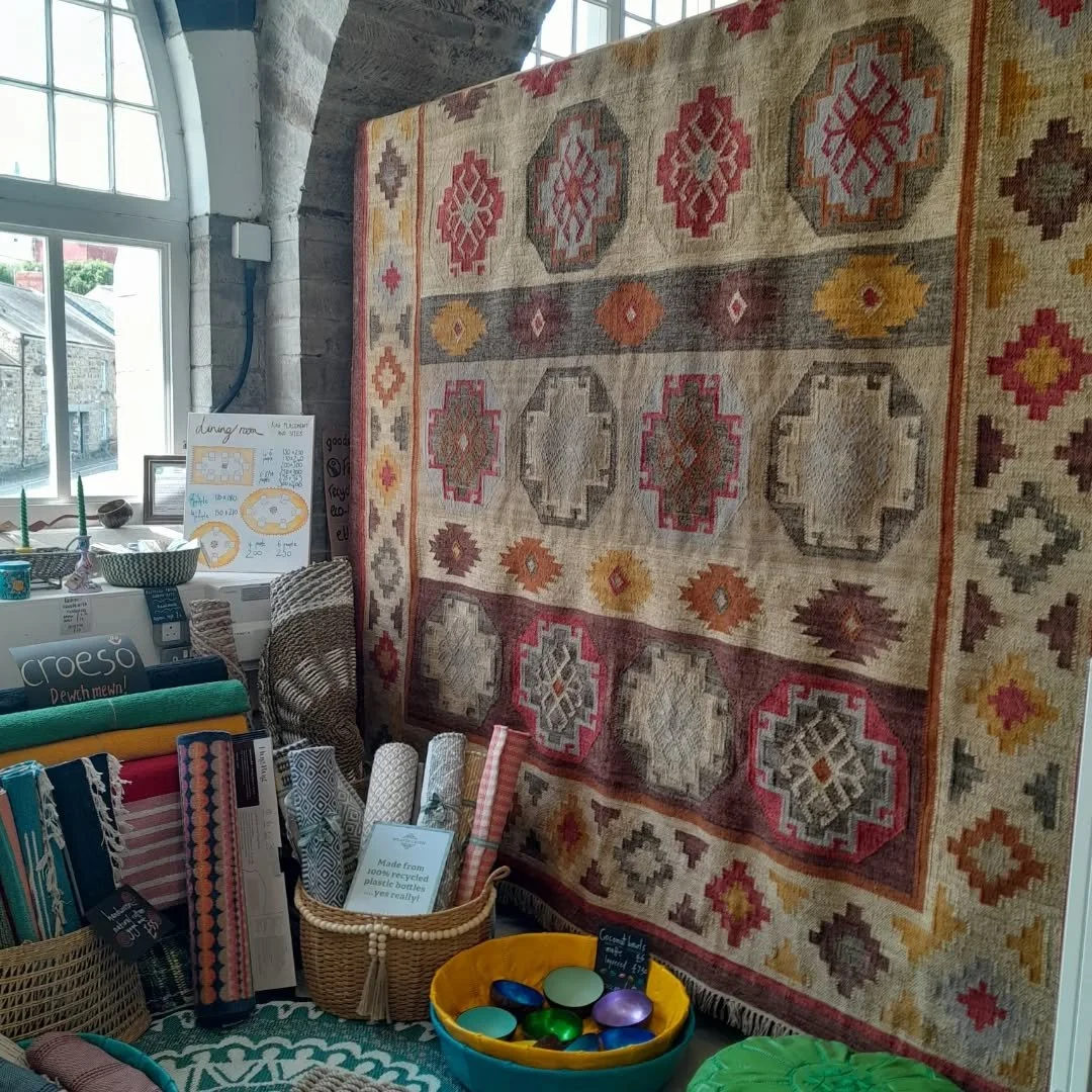 Prynhawn da. Happy Thursday. ☺️

It was delivery day today, and I have large and extra large kilims in stock. They are epic! 😍

If you are attending the @cardiganfarmersmarket tomorrow, pop downstairs just to see the extra large kilim on the rug rac