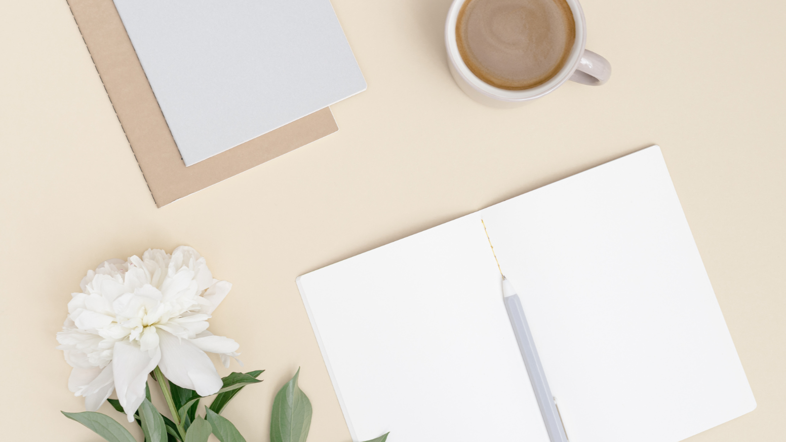 Tenir un carnet de gratitude : un outil simple pour transformer son quotidien.