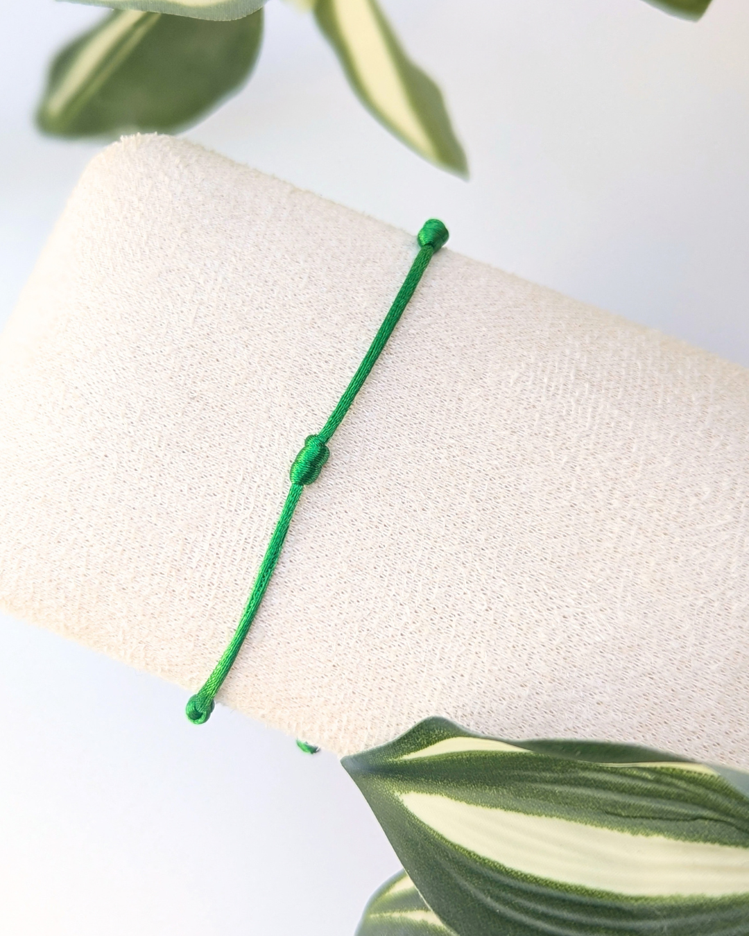 bracelet vert vif.png