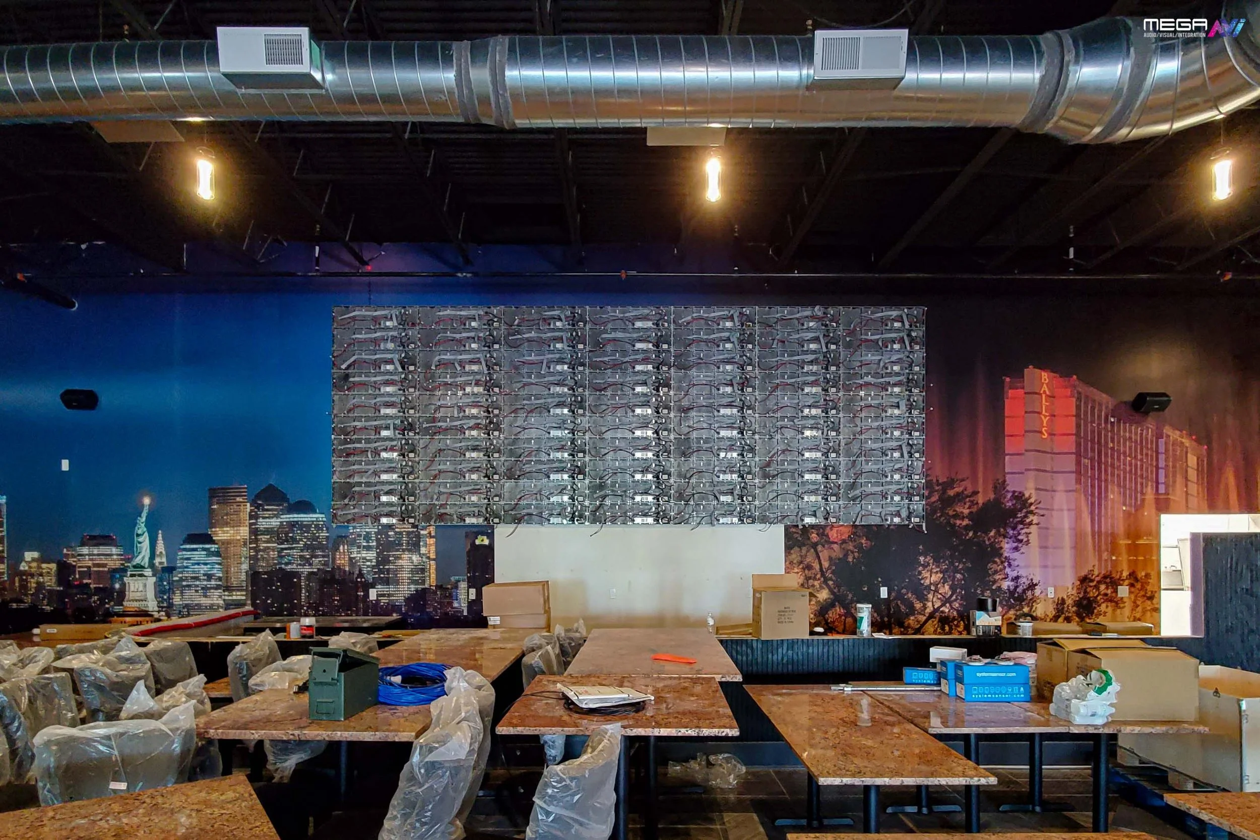 MEGA AVI - Cities Bar & Grill-5.jpg