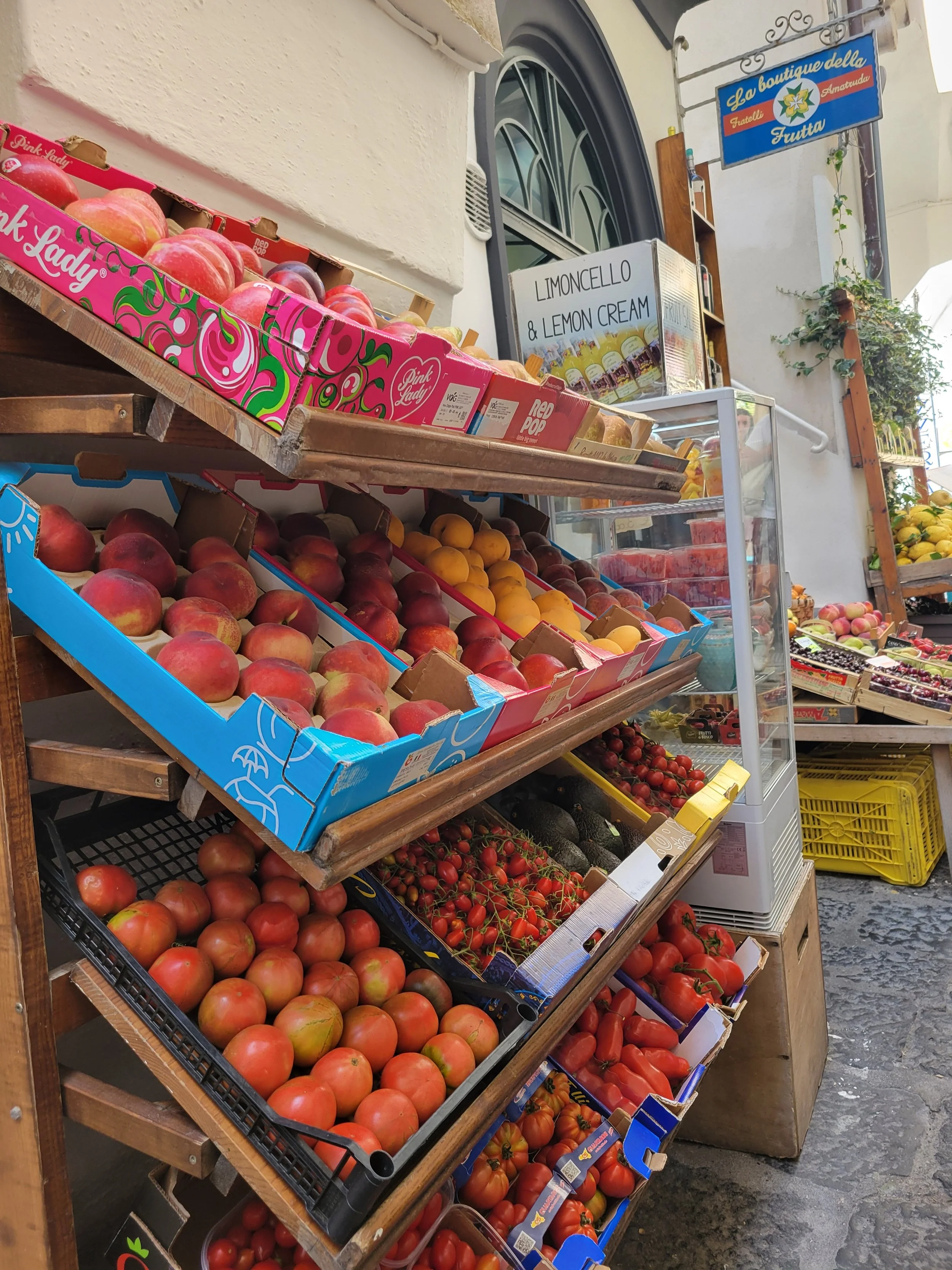 Amalfi Farm Stands