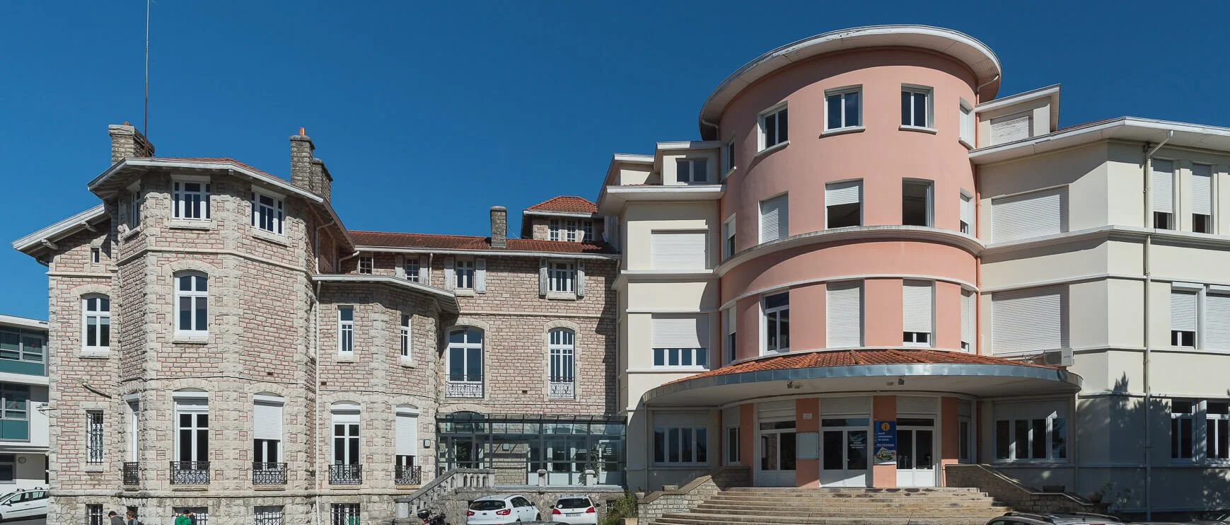 Educational Presentation at Collège-lycée Saint-Thomas-d’Aquin