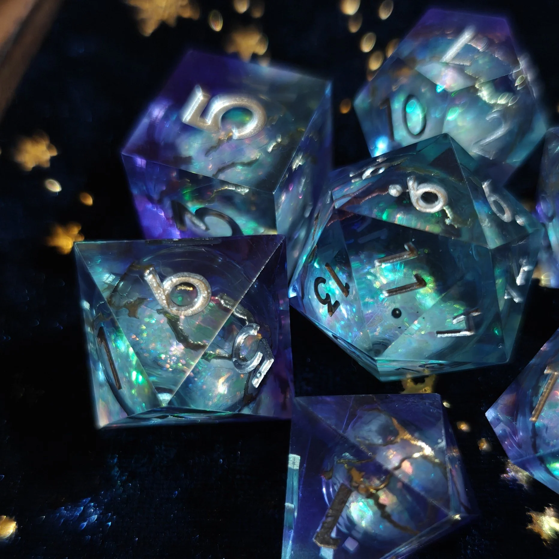 The Weave | Liquid Core Dice Set