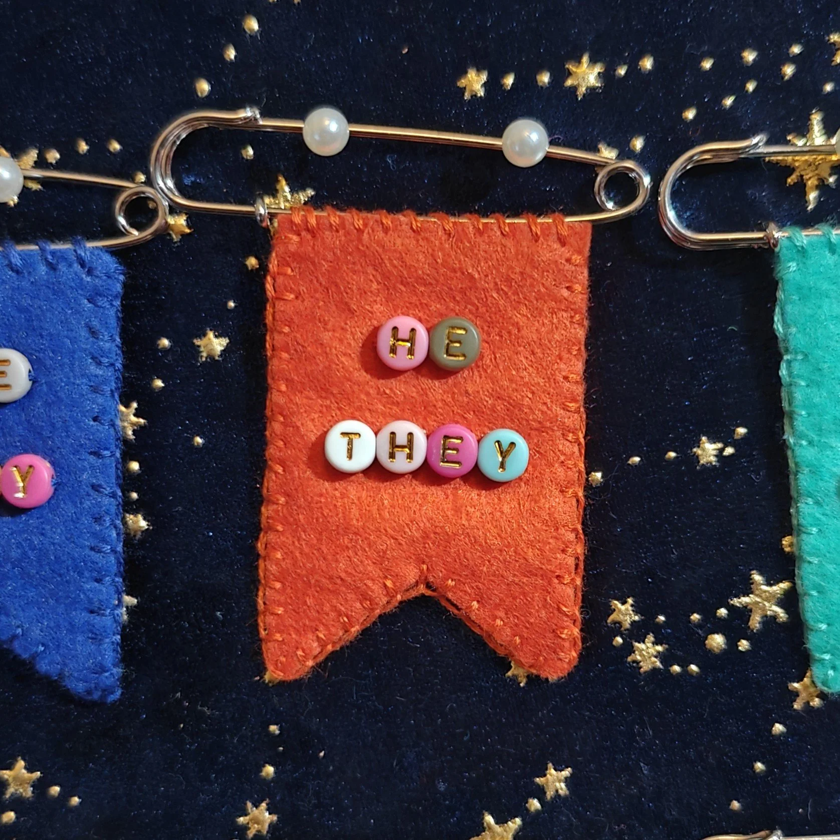Custom Pronoun Pin
