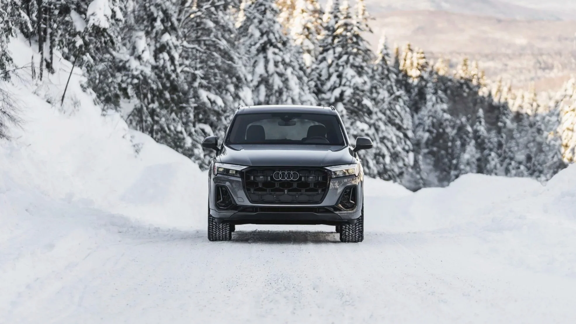 Audi Q7 2026 à Québec. Le SUV qui dompte chaque saison.