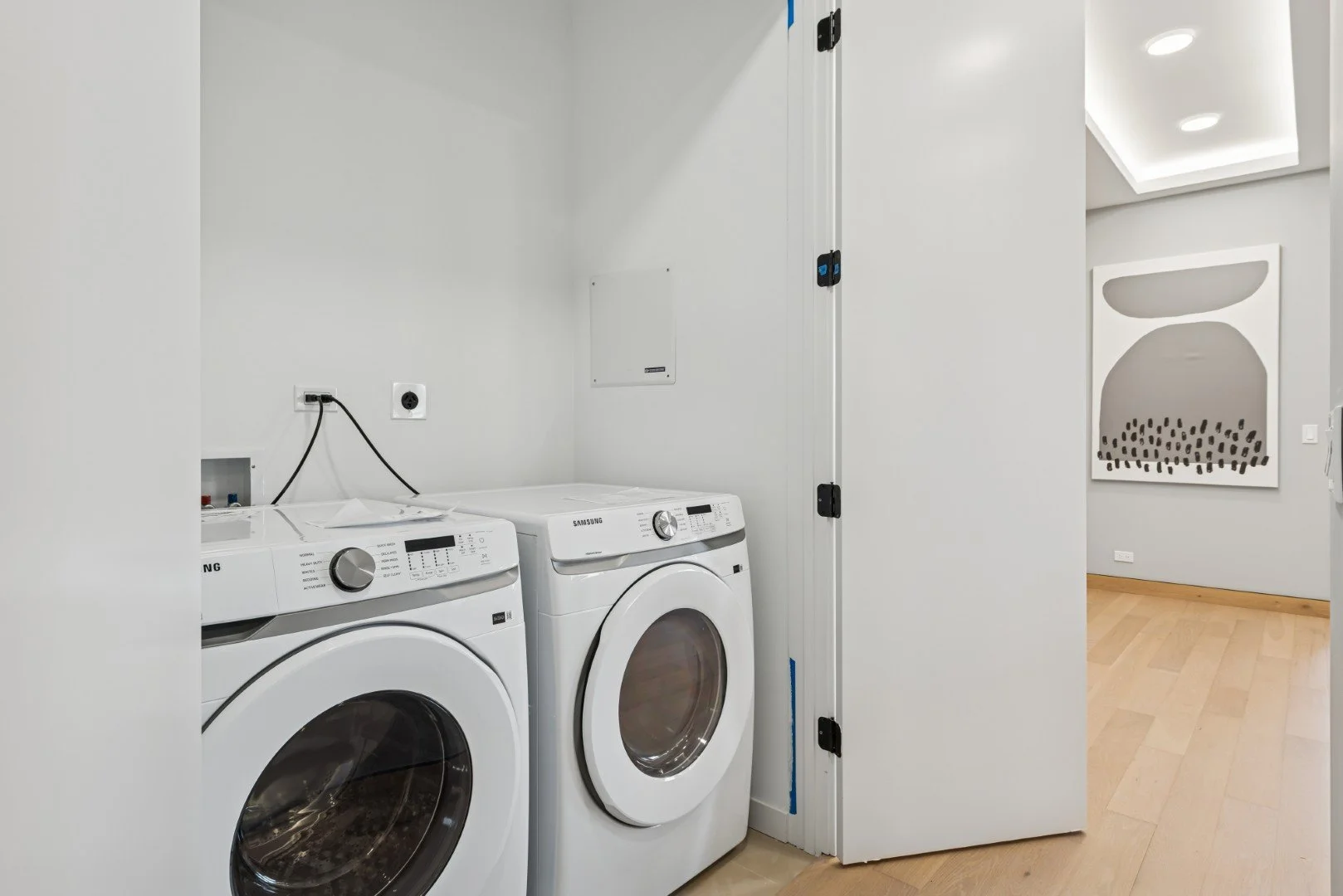 Roman-466NPaulina202(28) (Large).jpg