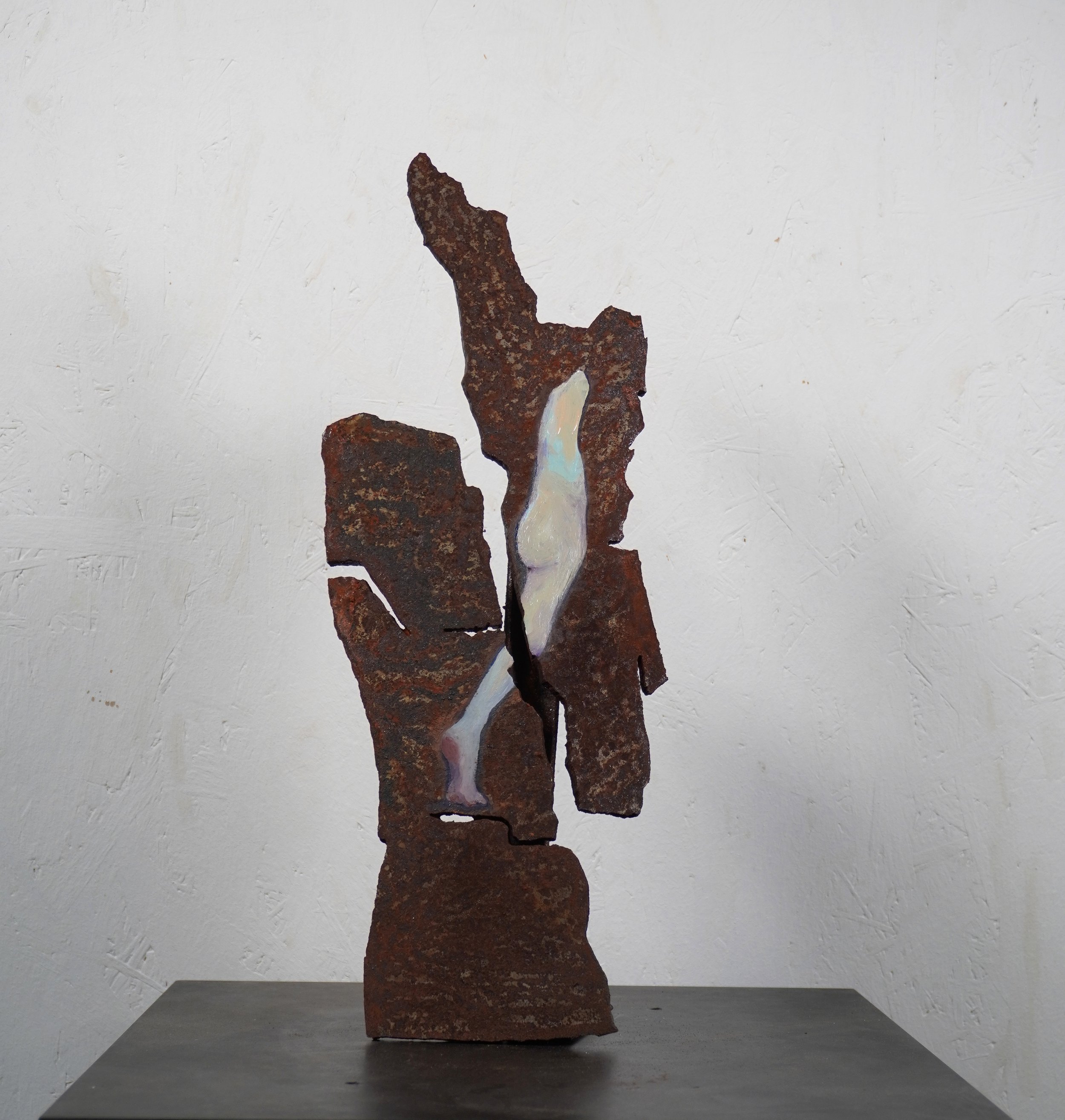 Material Body - standing figure 3
14x8x29cm
steel,oil paint
€750,-