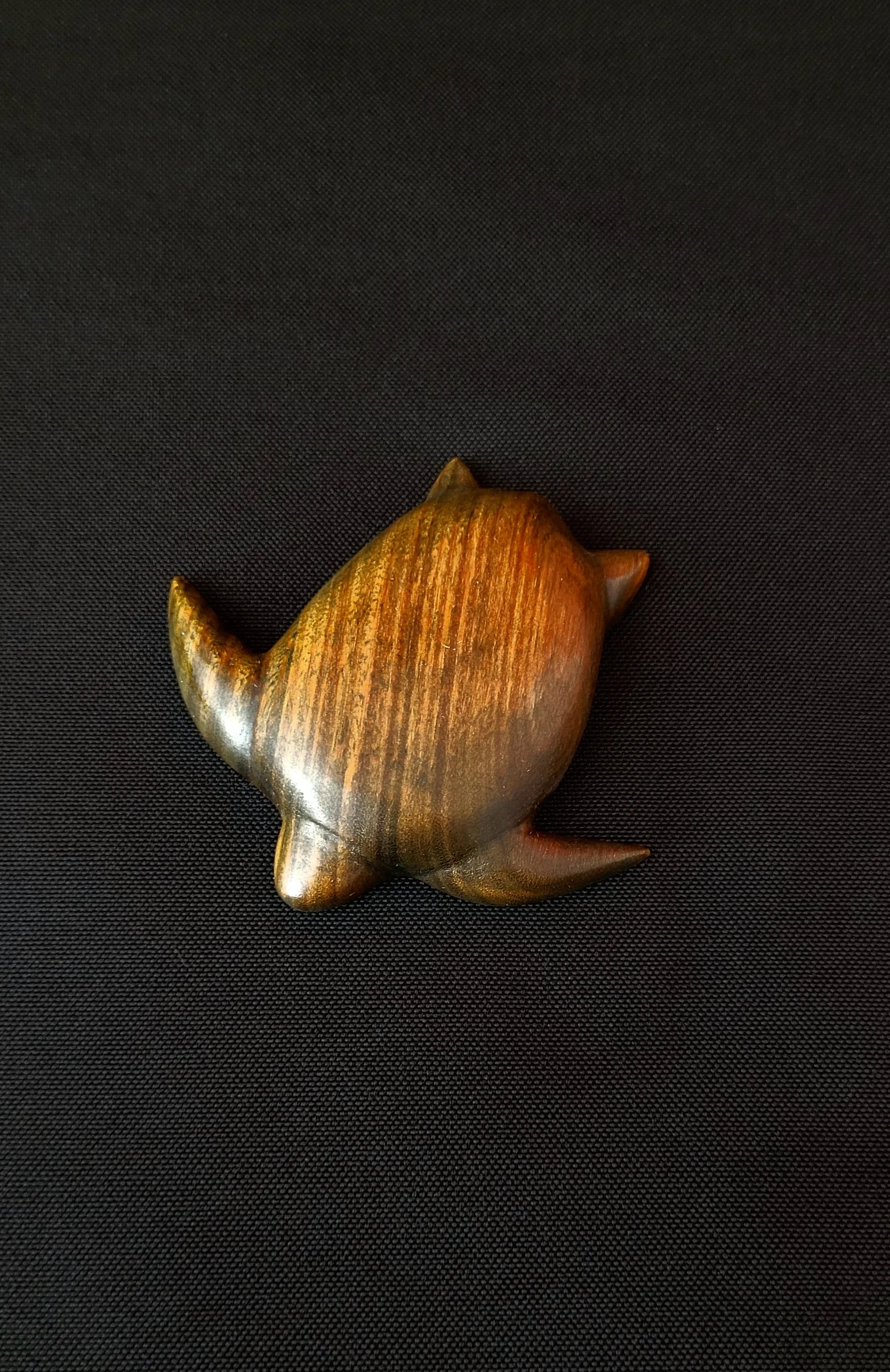Verawood Turtle Carving