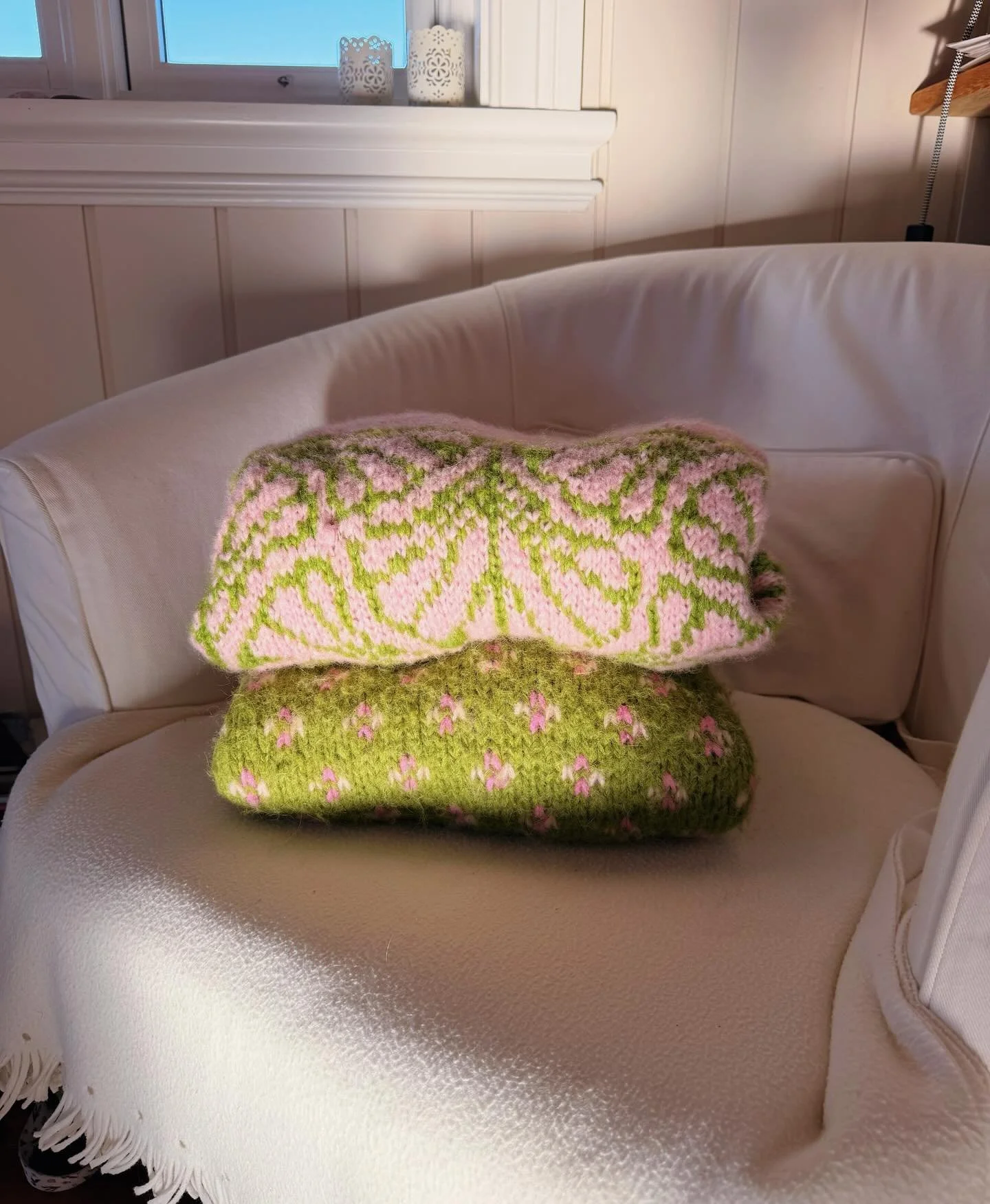 Guess my current color obsession 🩷💚