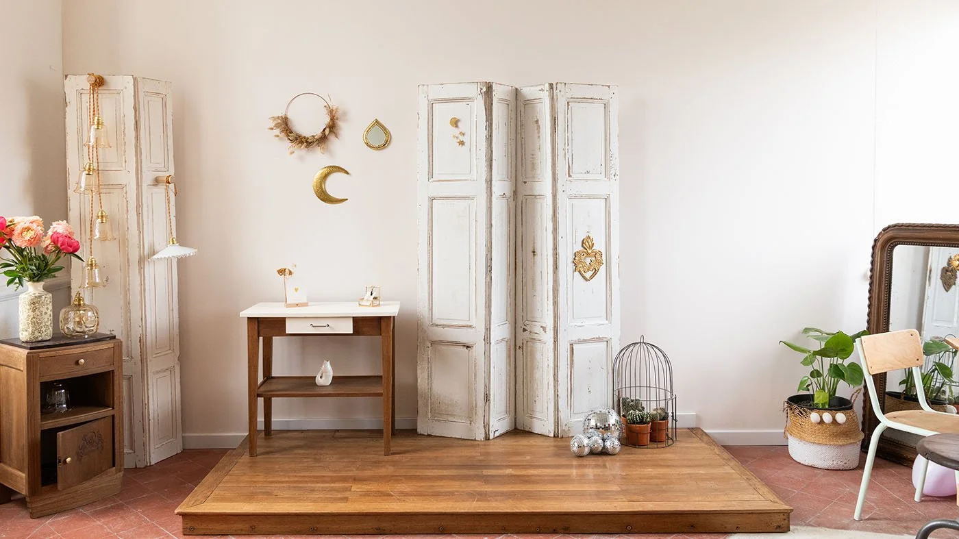 table-appoint-vintage-jolie-mome-scandinave-relookee-face-meliwood.jpg