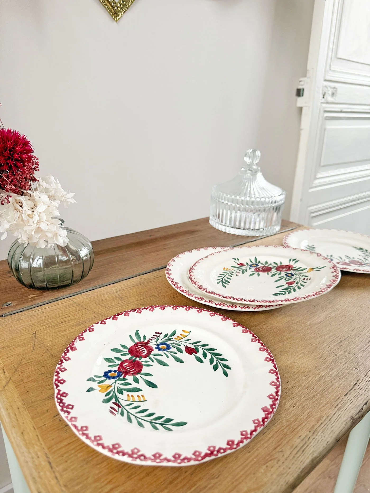 vaisselle-vintage-assiette-dessert-juvisy-martine-détail-meliwood.jpg