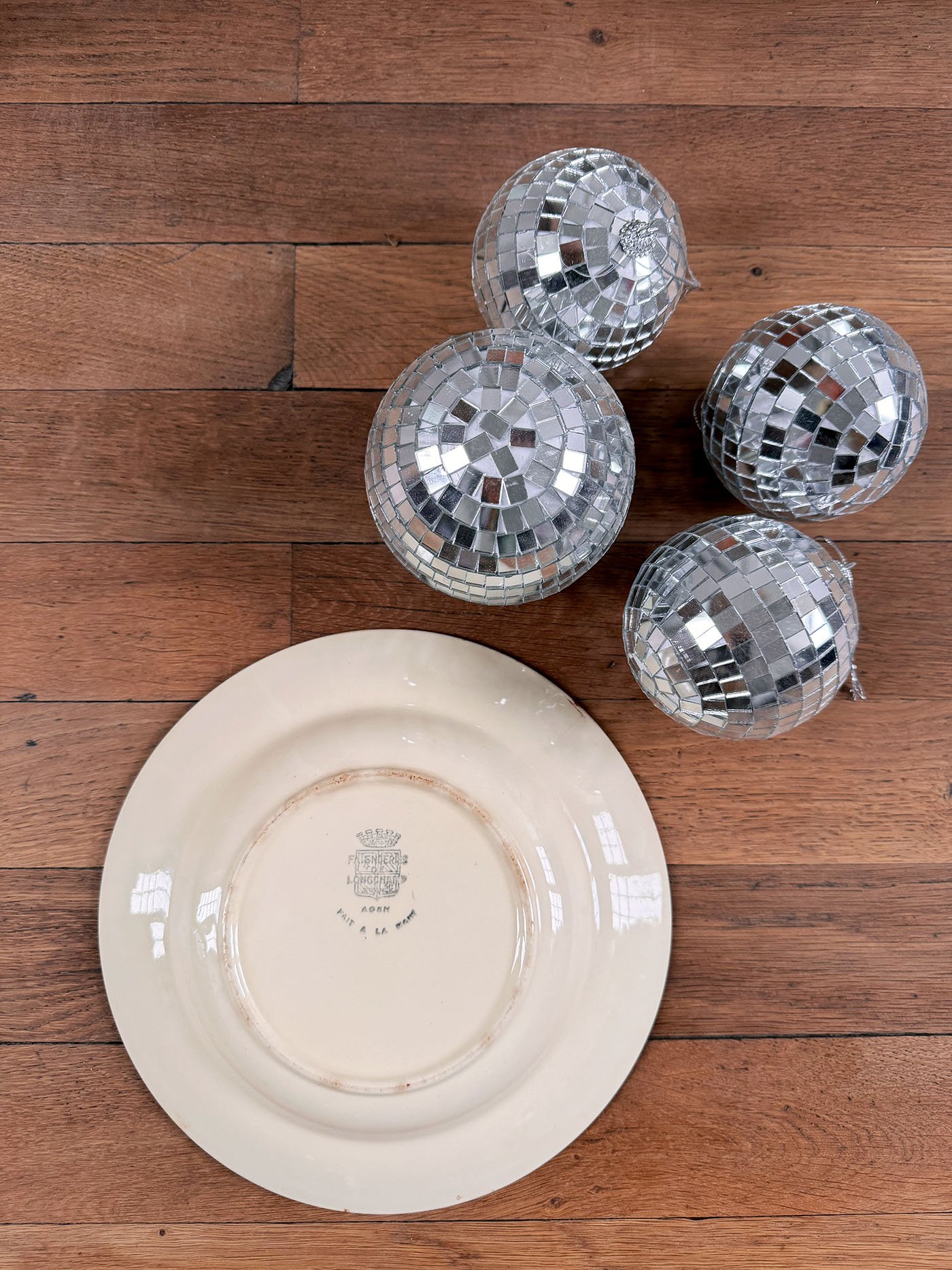 vaisselle-vintage-assiette-creuse-longchamp-arlette-verso-meliwood.jpg