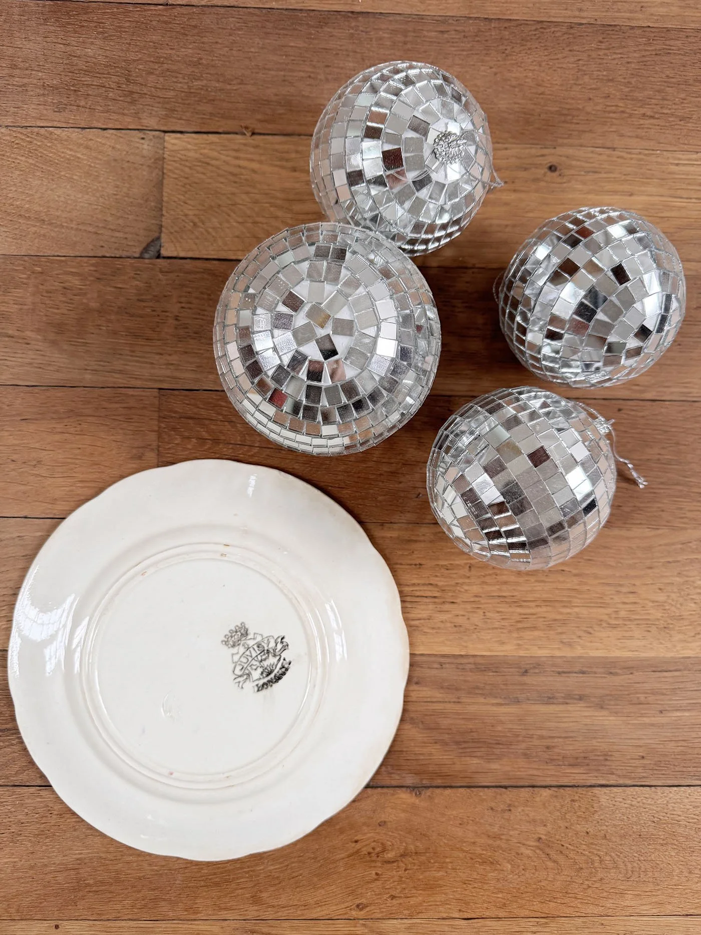 vaisselle-vintage-assiette-dessert-juvisy-martine-verso-meliwood.jpg
