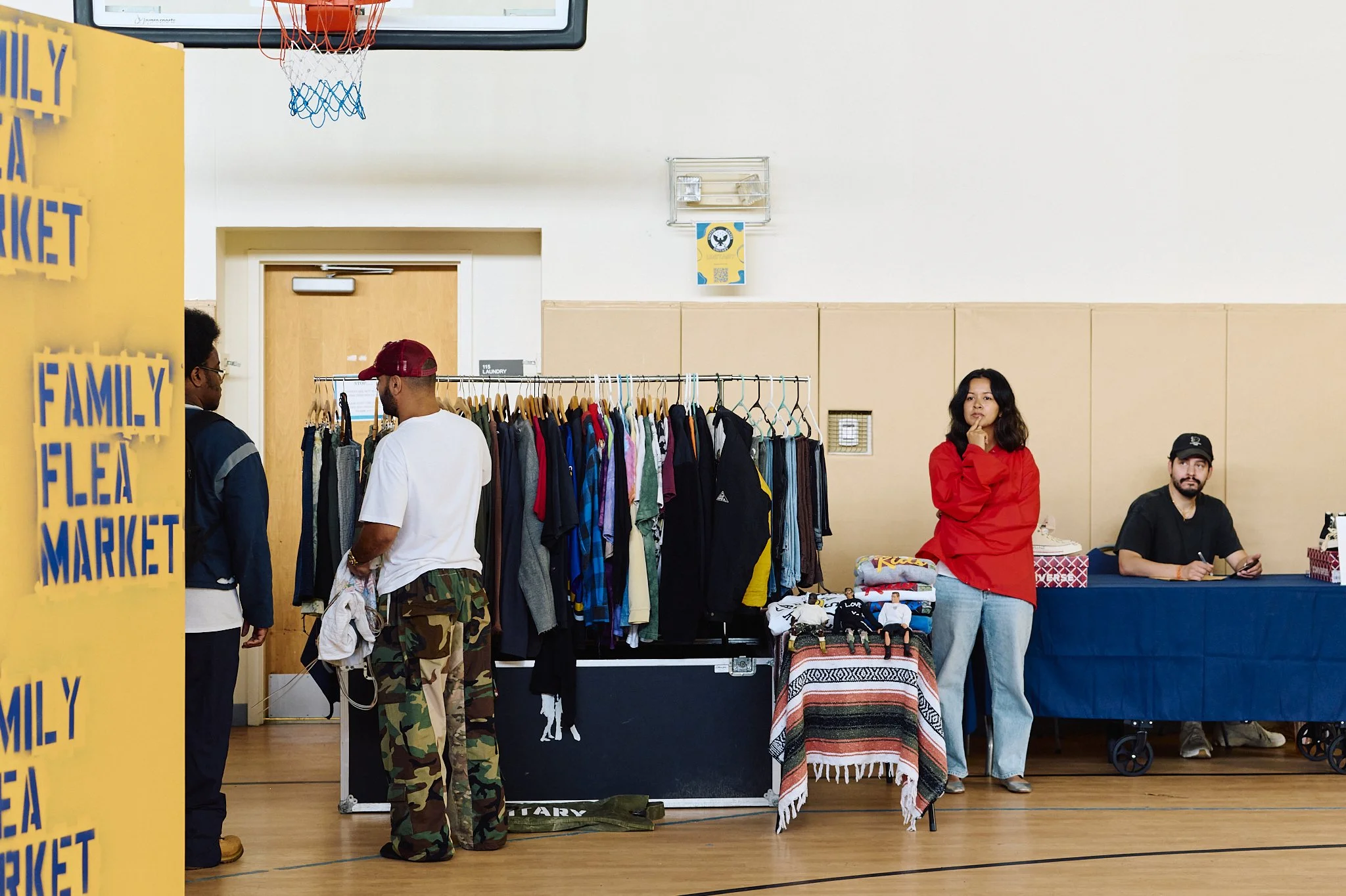 FamFlea_24 6 (1).jpg