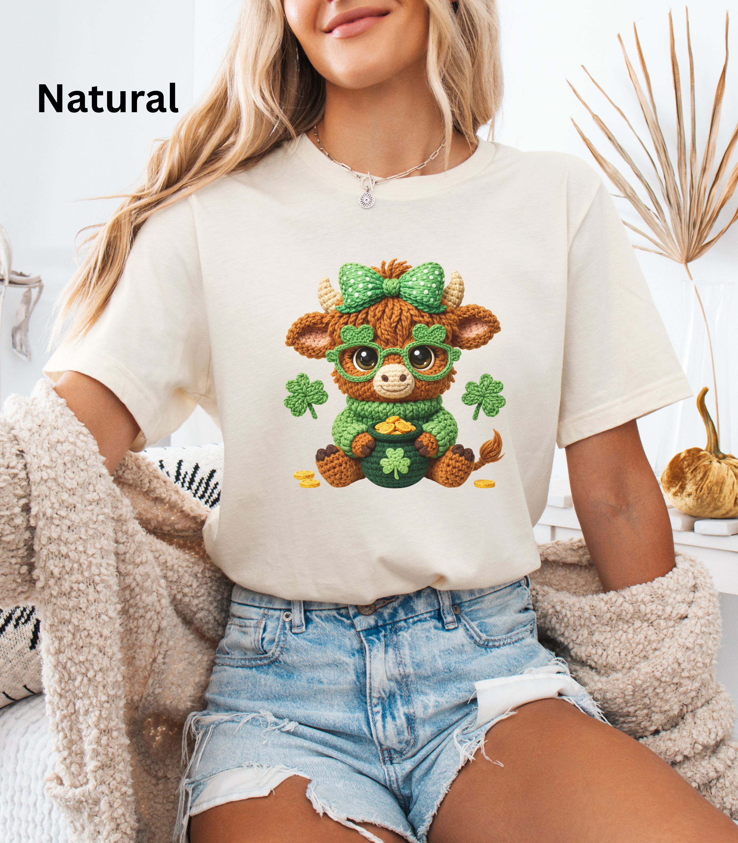Cute Faux Yarn Highland Cow St. Patrick’s Day Shirt | Lucky Shamrock Cow Tee | St. Paddy’s Day Kawaii Irish Graphic T-Shirt