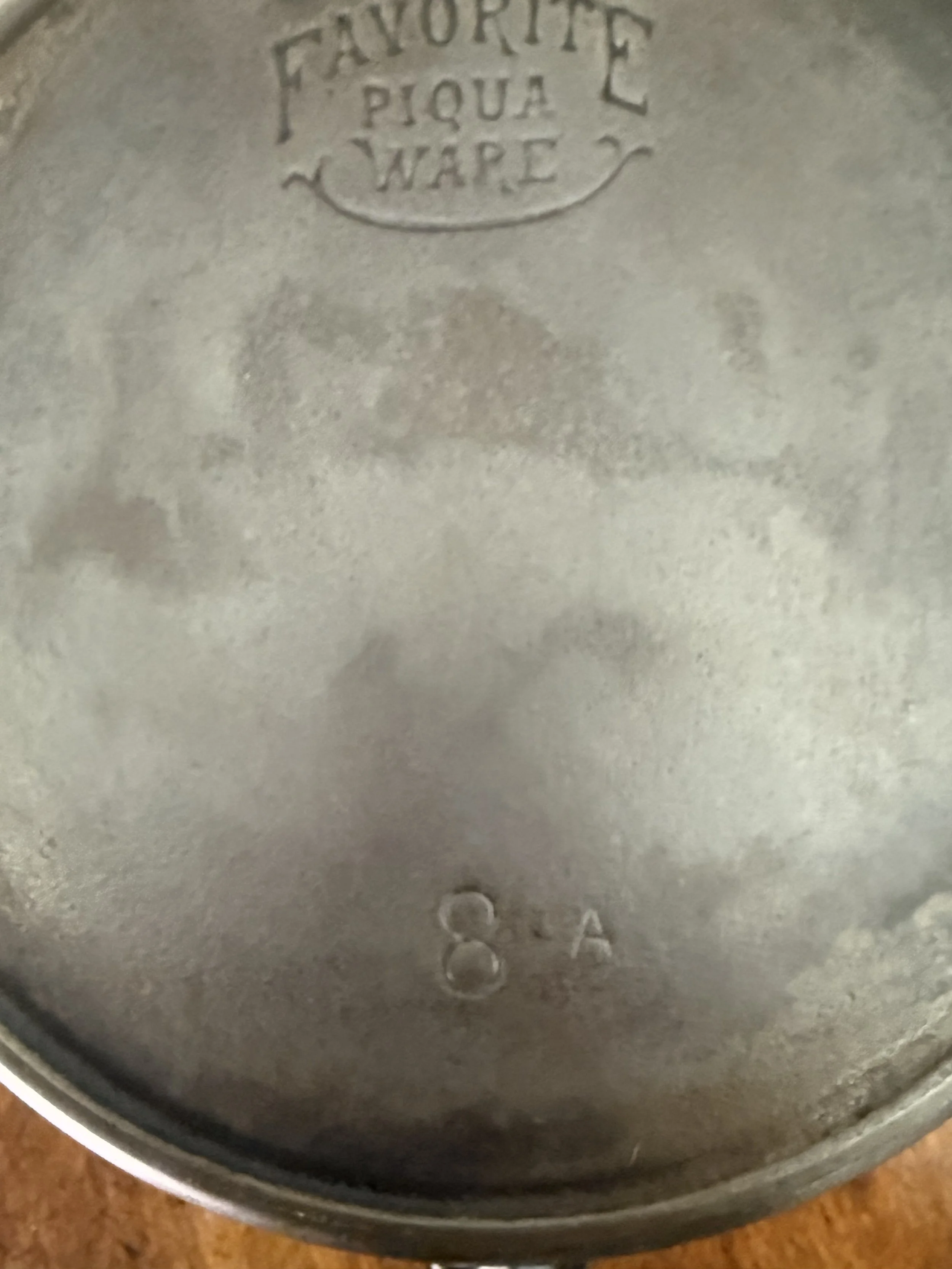 Favorite Piqua Ware No. 8A Skillet