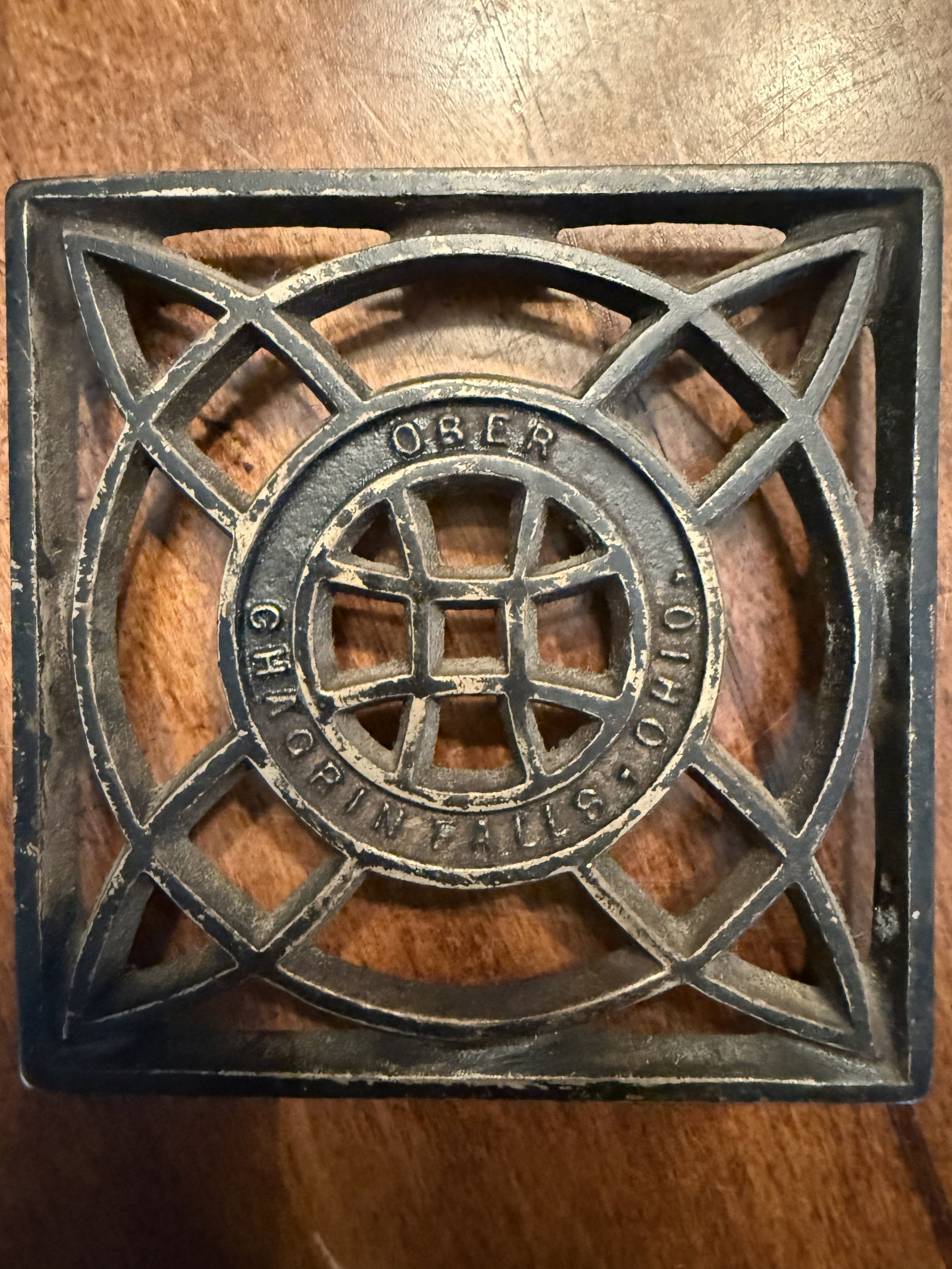 Ober Manufacturing Company — Cast Iron Trivet / Sadiron Stand