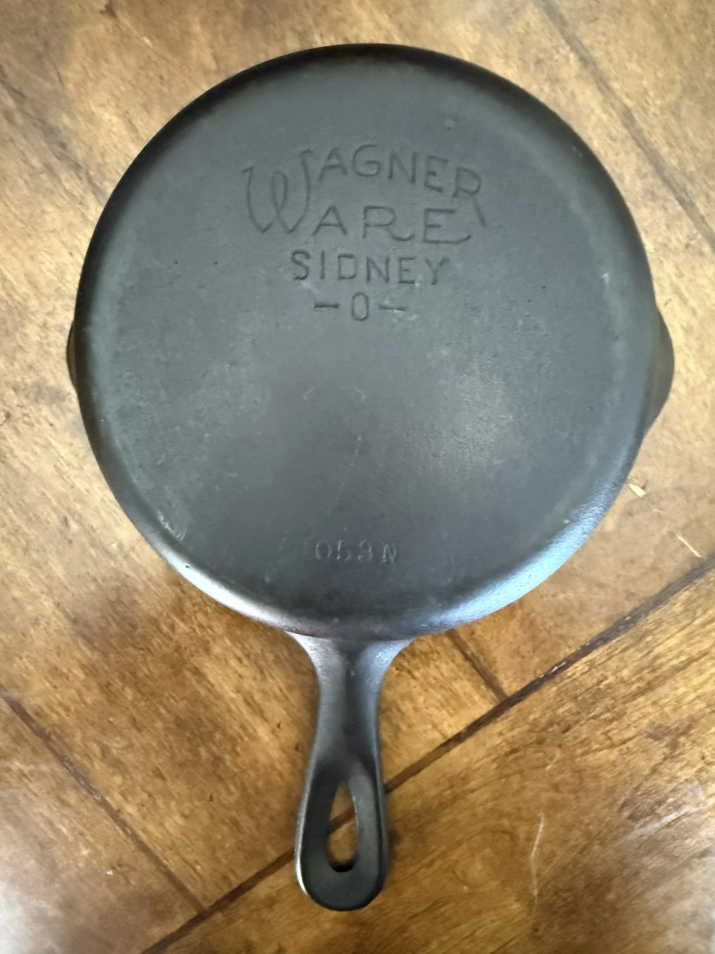 Wagner Ware Sidney -O- No. 3 Cast Iron Skillet