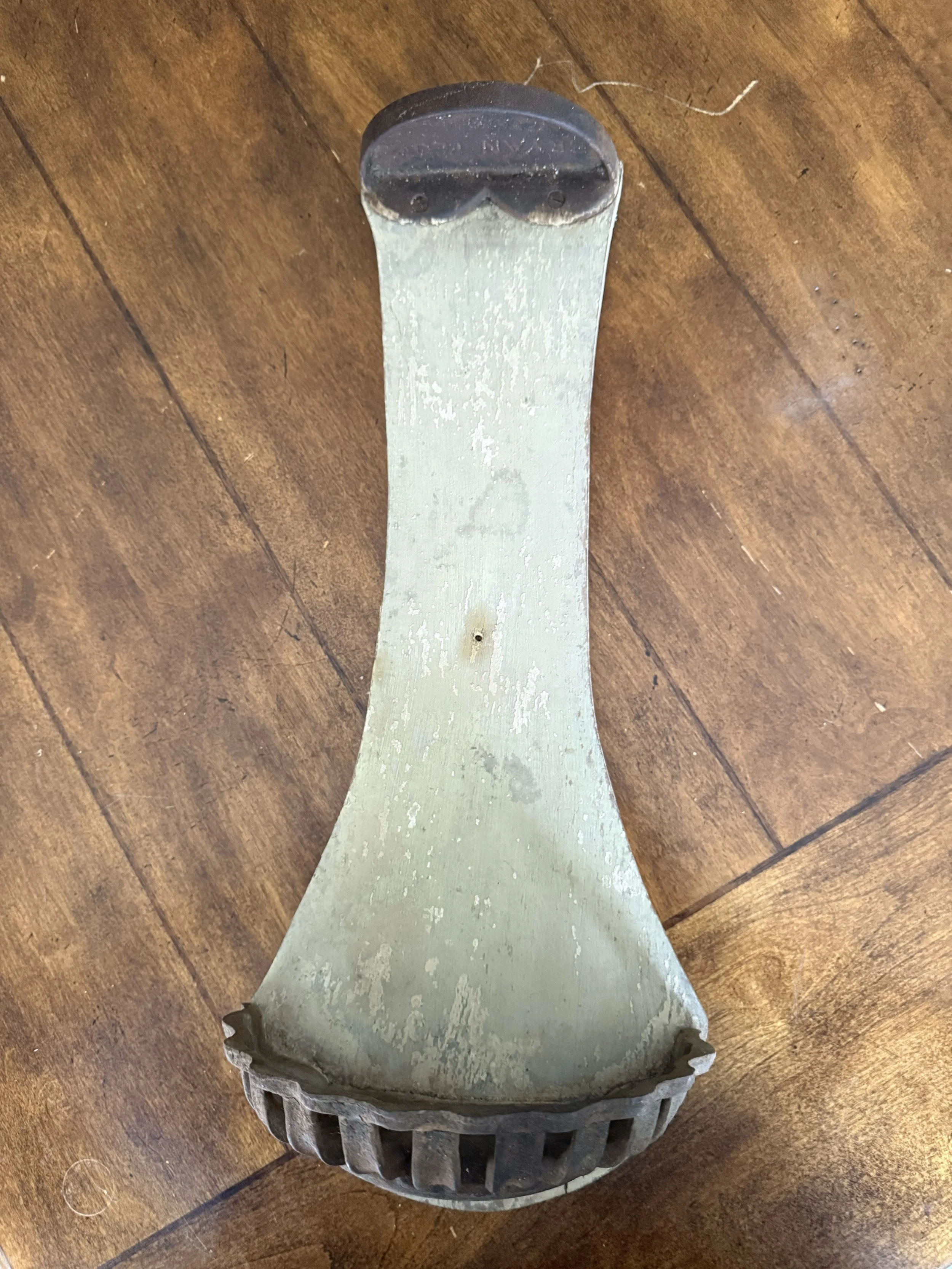 Morrison &amp; Fay Mfg. Co. Bryan Sulky Plow Seat &amp; Footrest