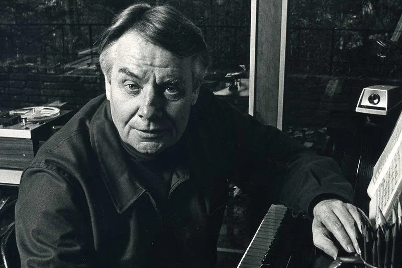 Choral conductor Robert Shaw