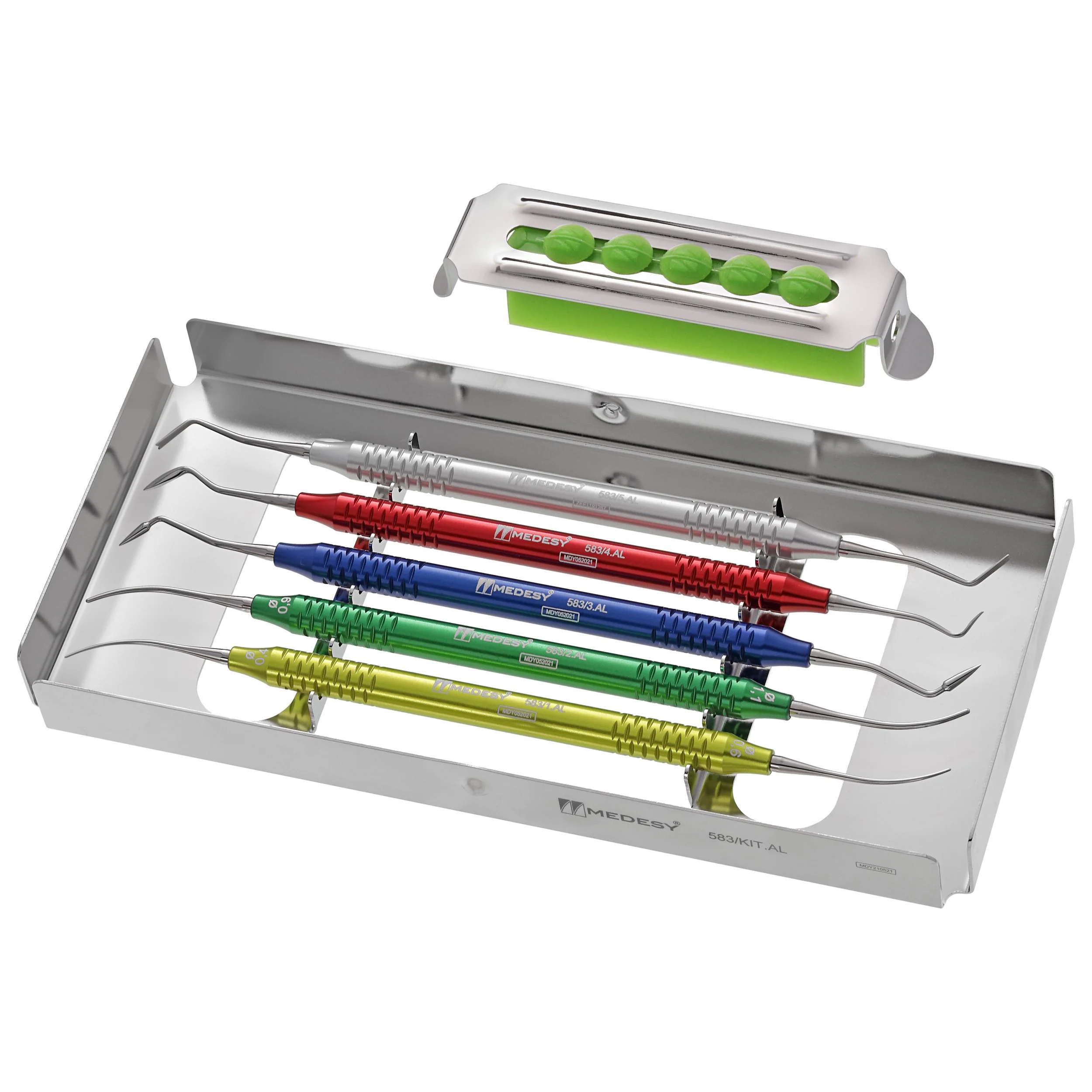 Set of metal orthodontic retainers in a white box with blue accents, labeled 'MEDESY'.