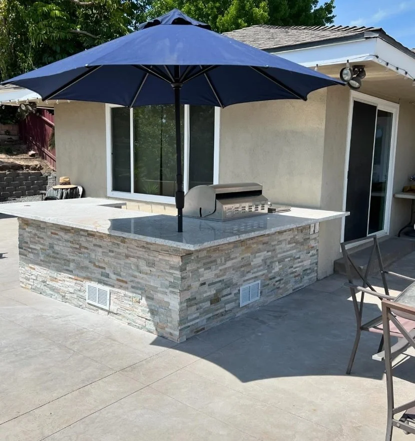 Outdoor Entertaining Kitchen Outdoor Kitchen Remodel by Unique Kitchen And Bath project photo 4