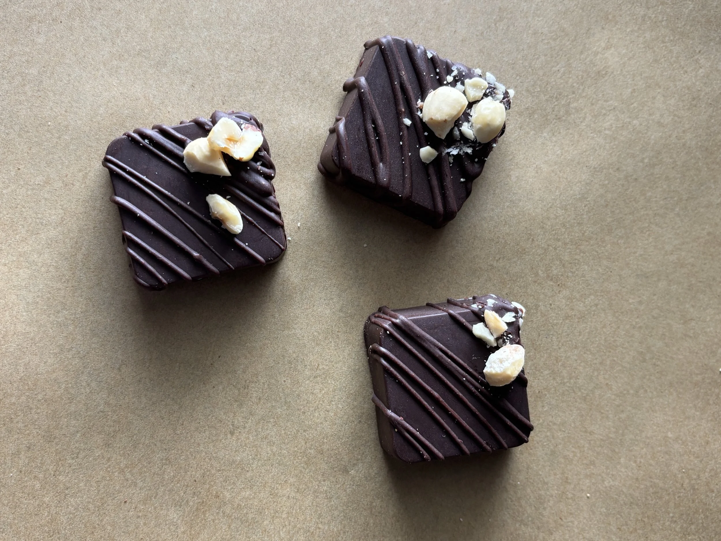 VEGAN DUBAI-STYLE BITES ~ CHOCOLATE HAZELNUT