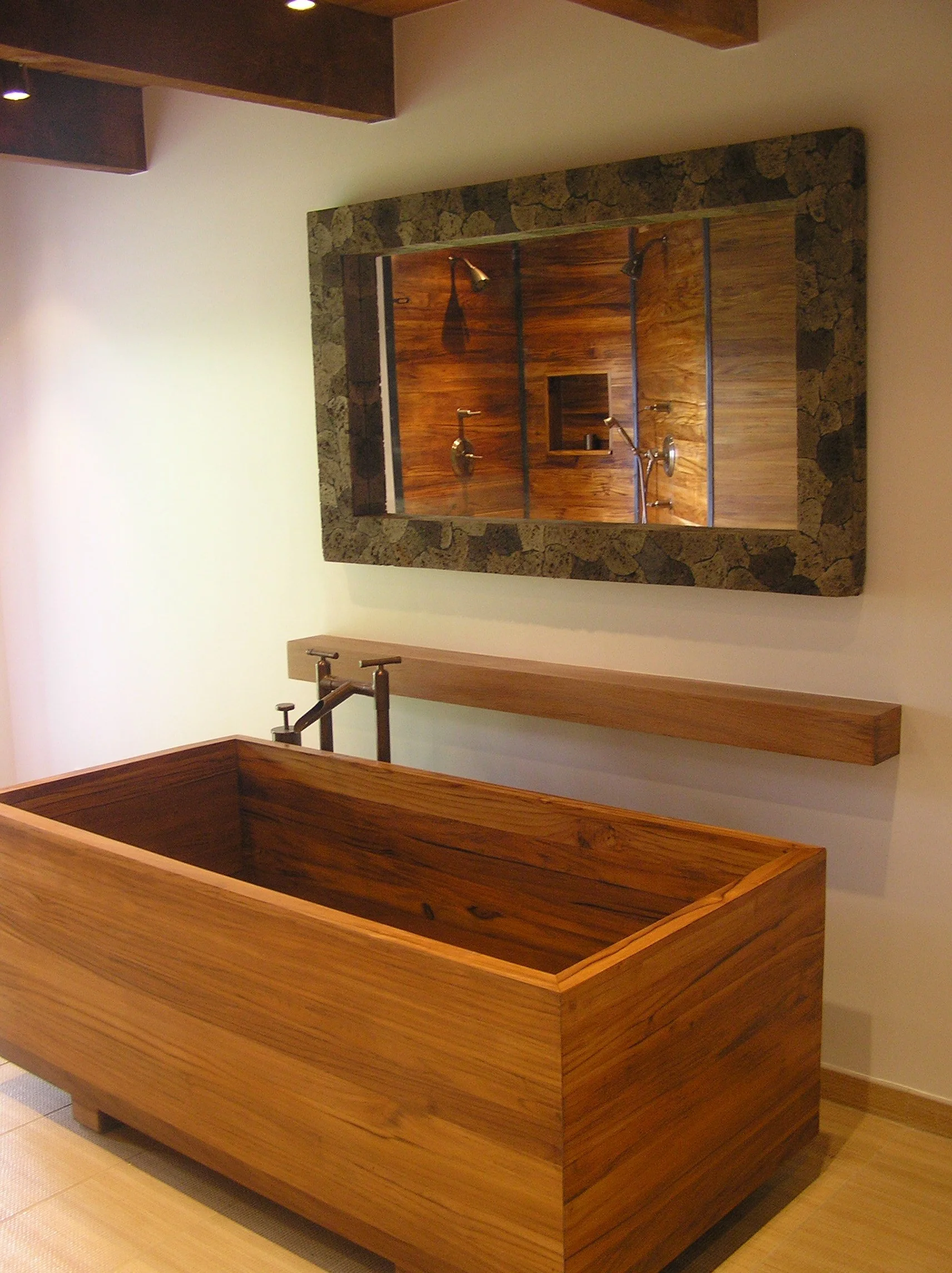 6 African TEAKOFURO.JPG